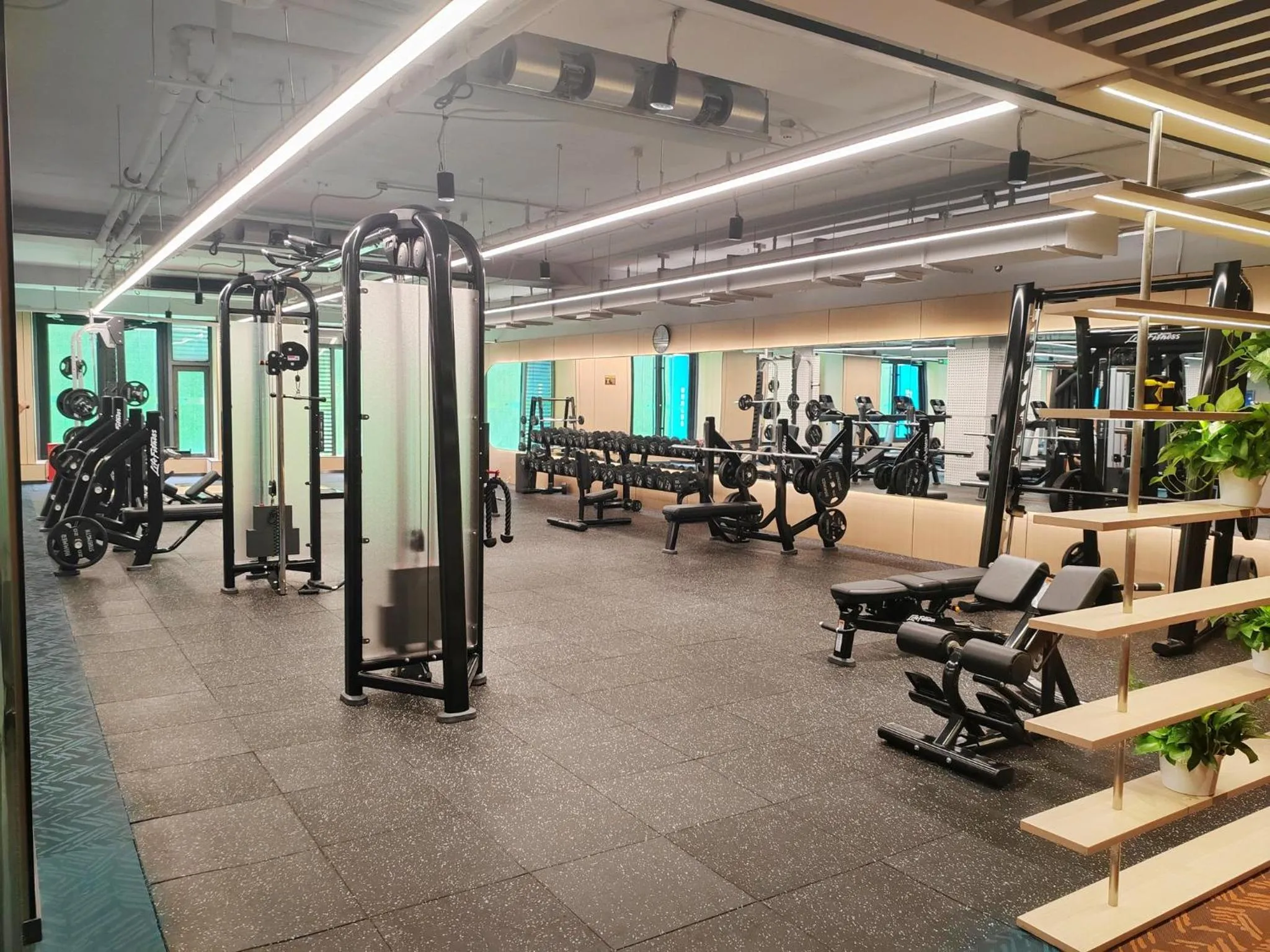 Fitness centre/facilities in Holiday Inn Express Beijing Wangjing Center by IHG