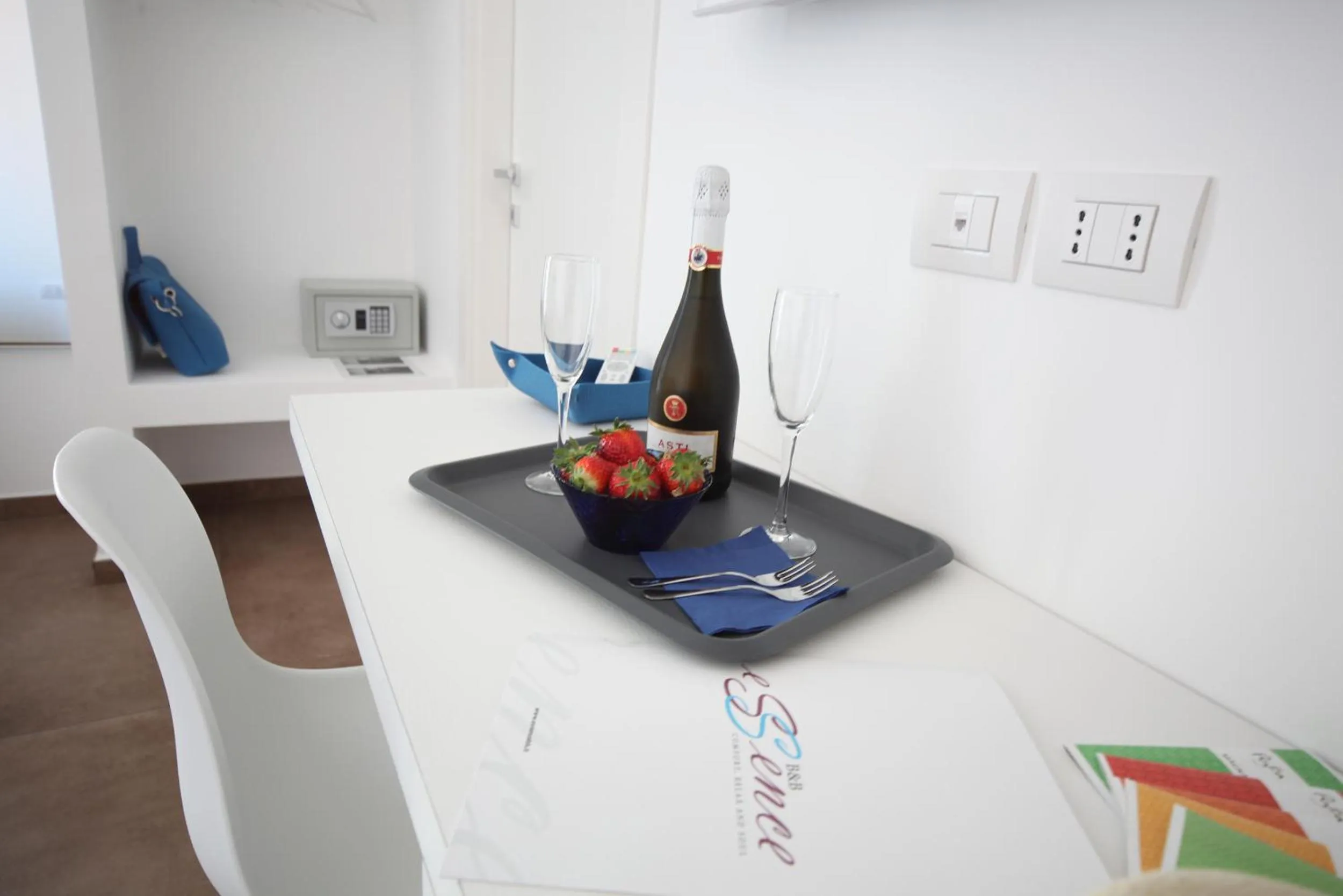 Seating area in Essence