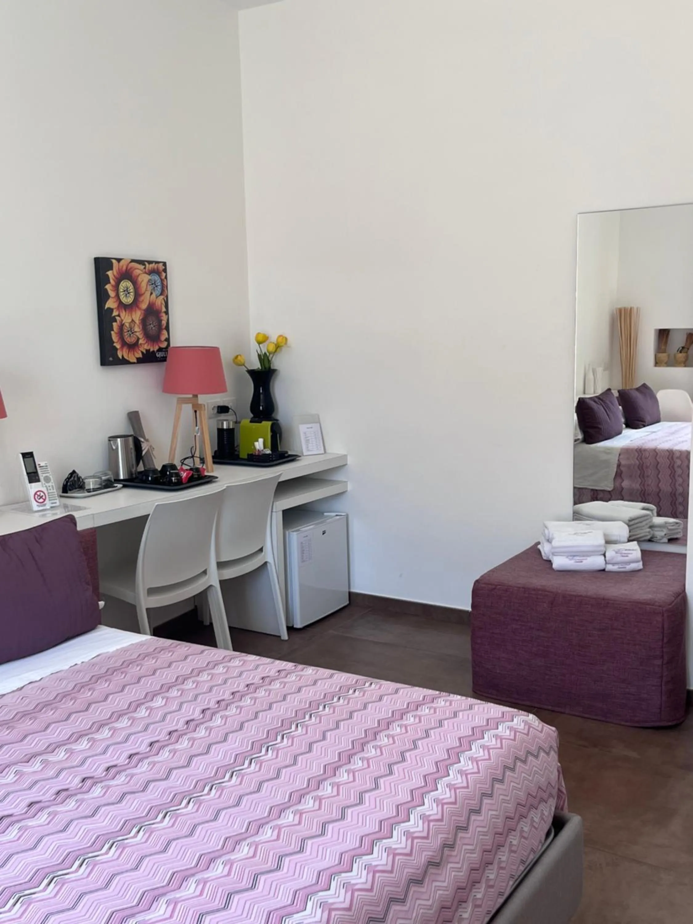 Coffee/tea facilities, Bed in Essence