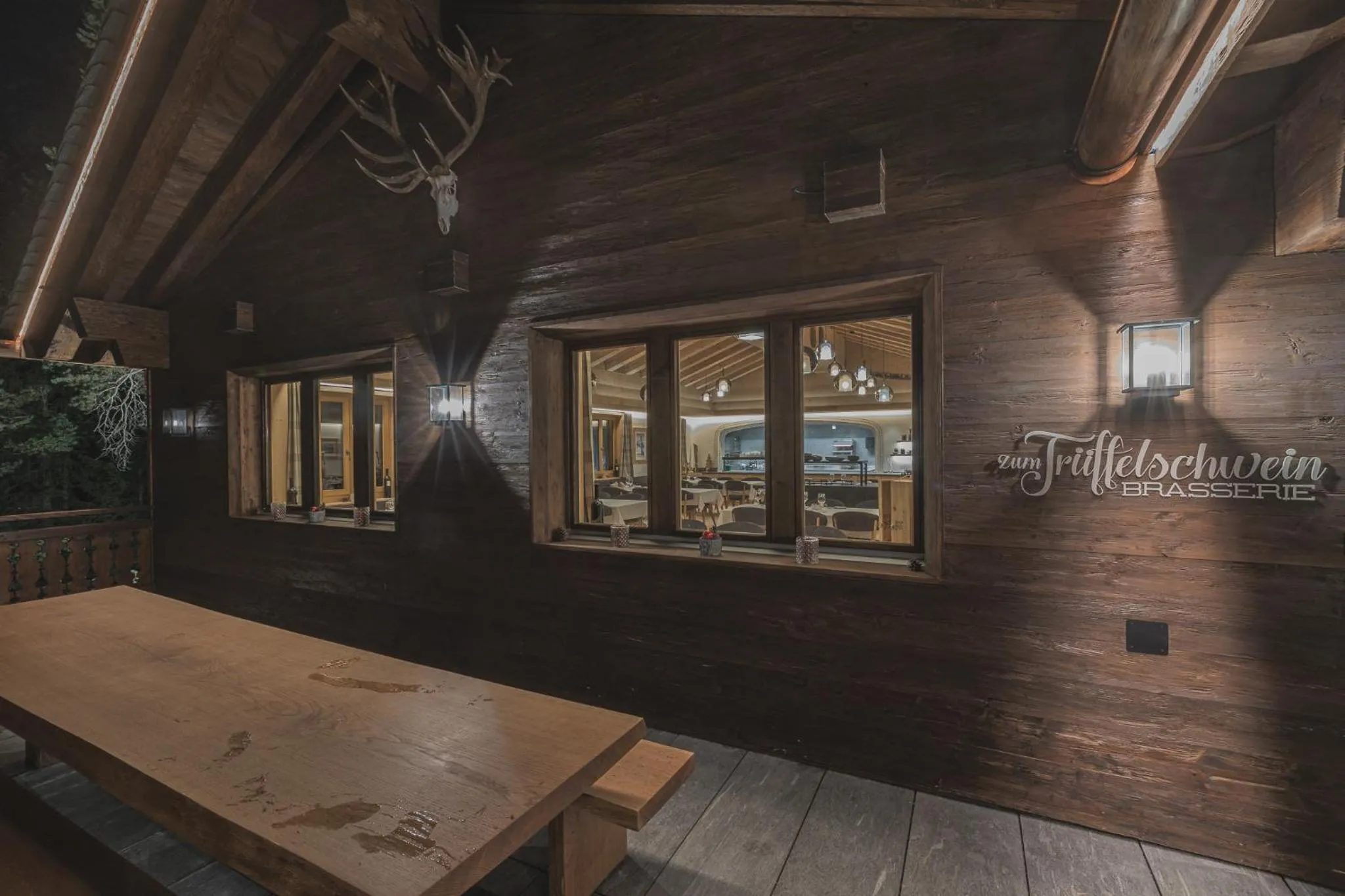 Restaurant/places to eat in Hotel Sarain Active Mountain Resort