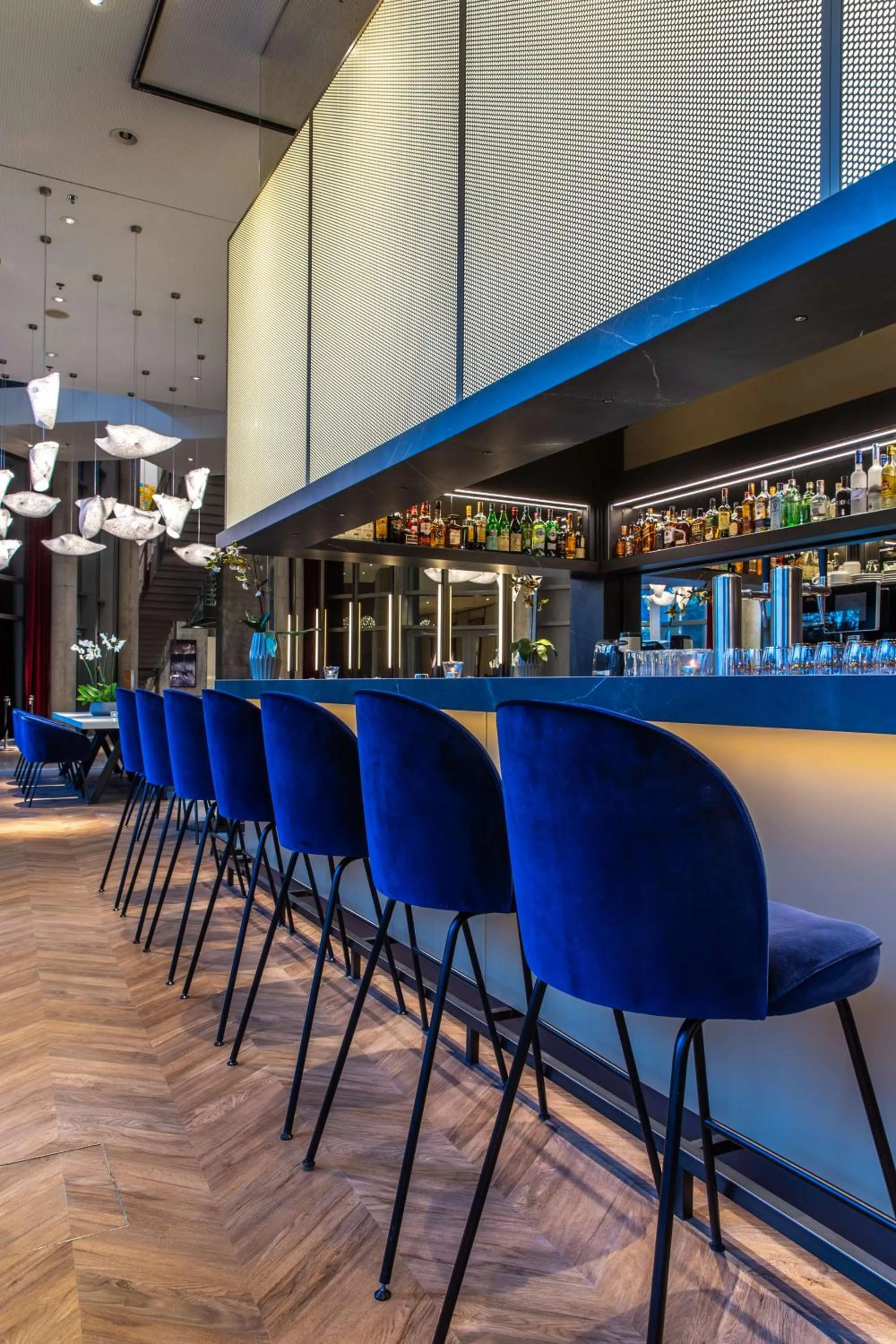 Lounge or bar in Radisson Blu Hotel Frankfurt