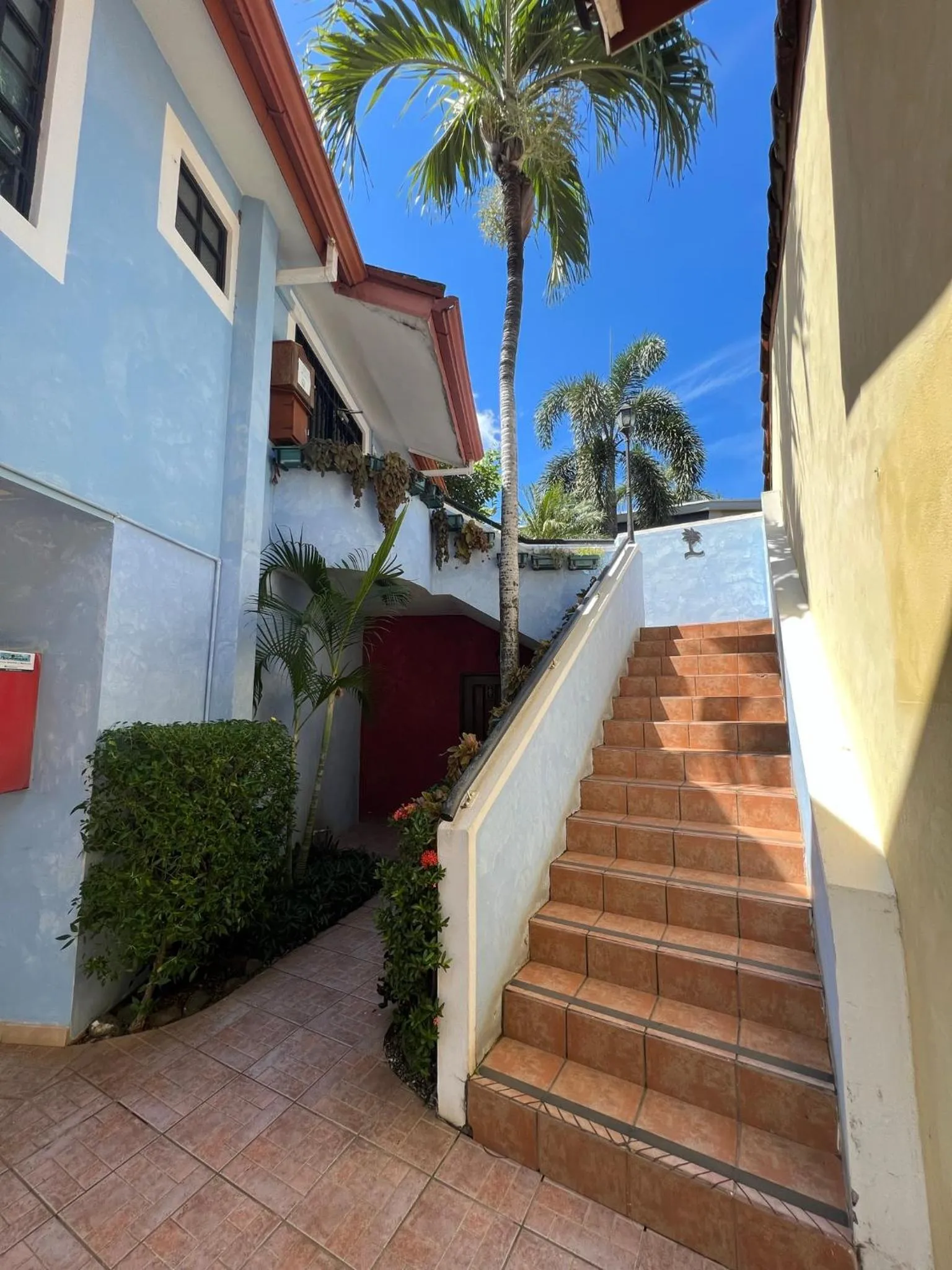 Lobby or reception in Tropical Gardens Suites and Apartments