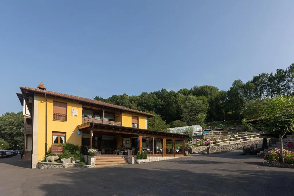 Property building in Hotel & Spa Villa de Mestas