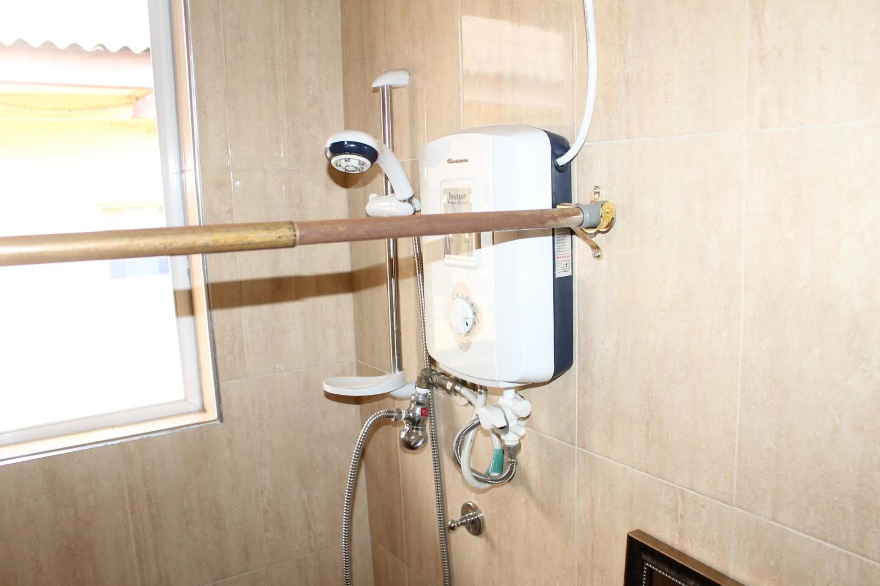 Bathroom in Jesiwa B's Little Palace