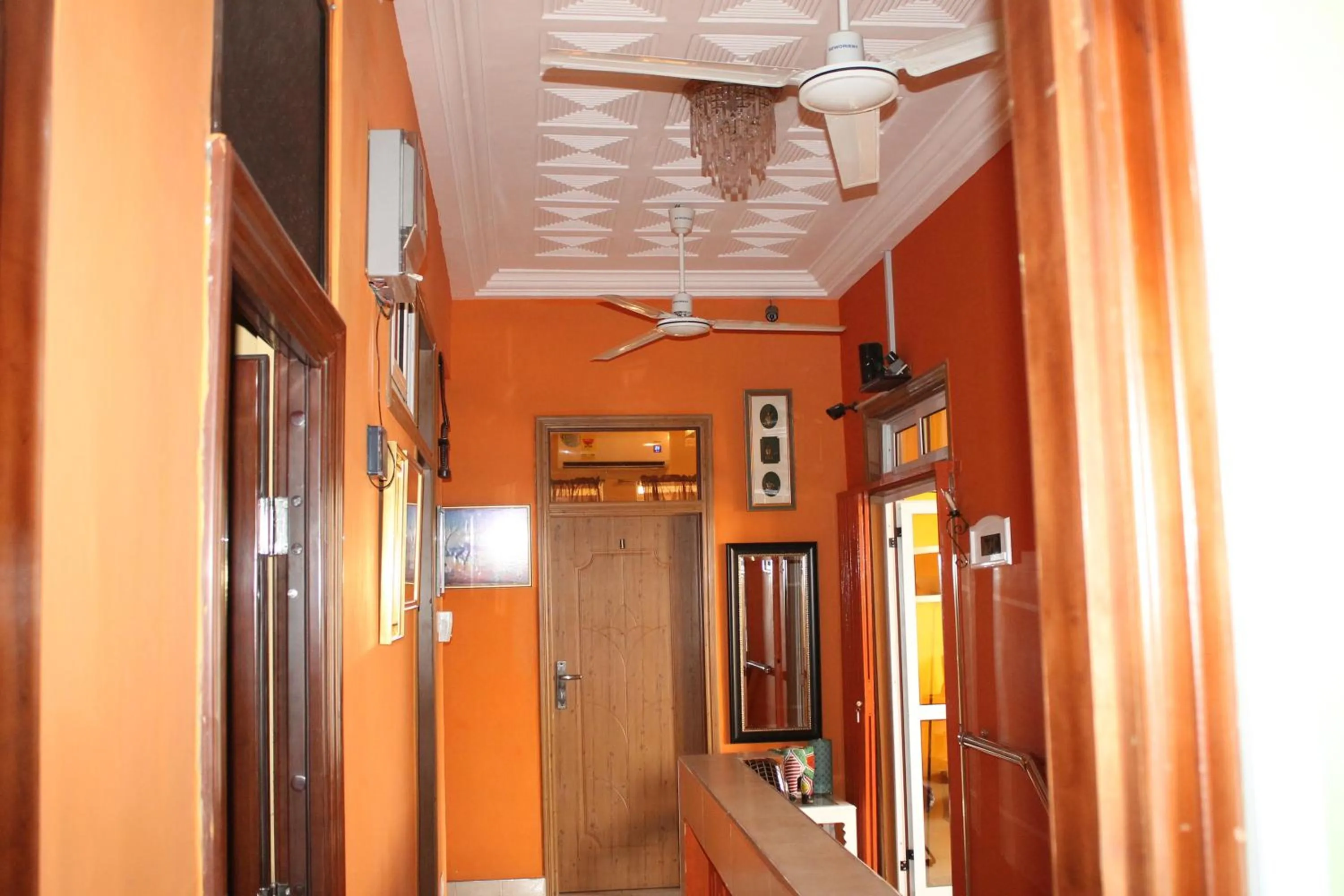 Area and facilities in Jesiwa B's Little Palace