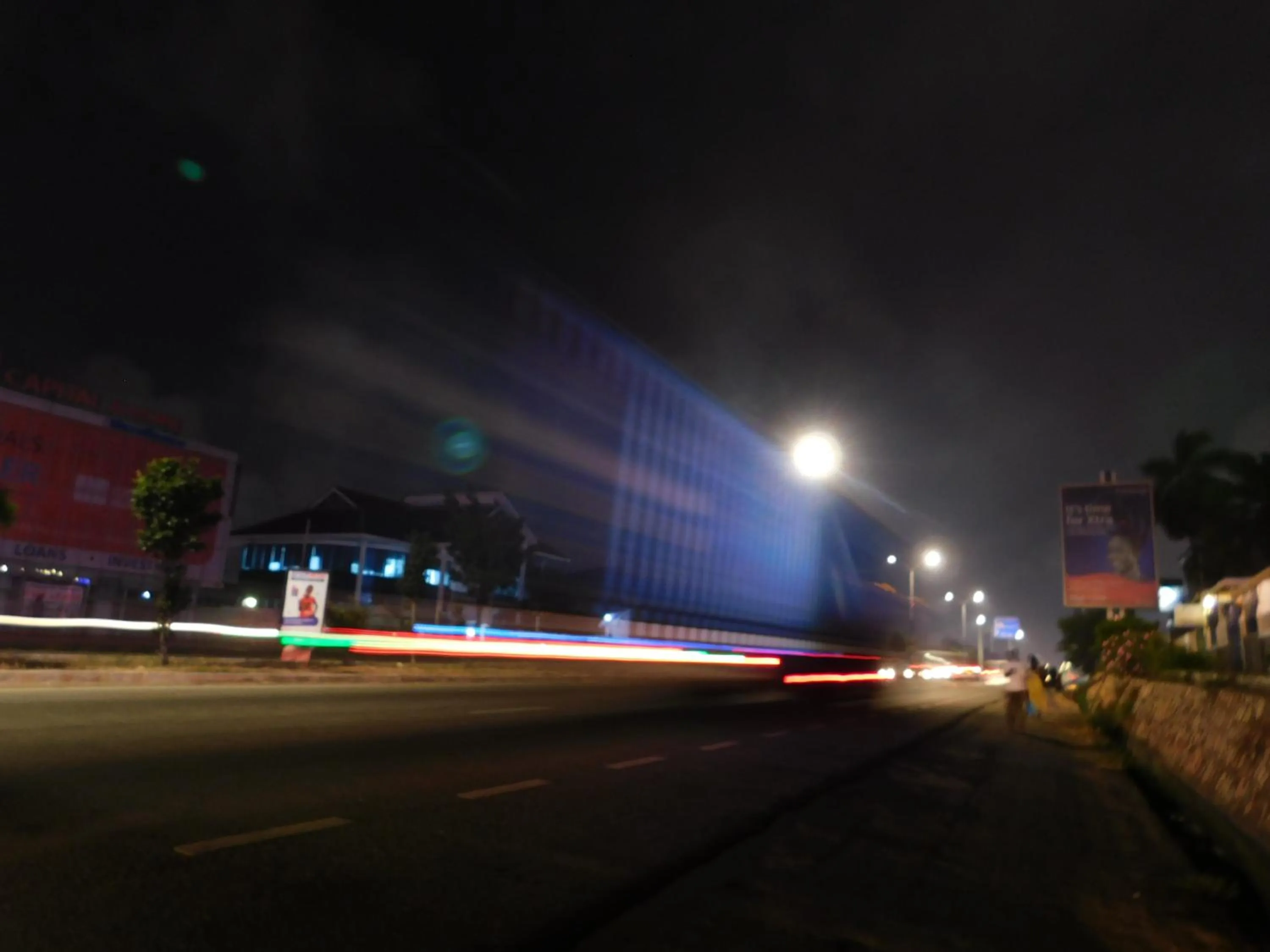 Night in Jesiwa B's Little Palace