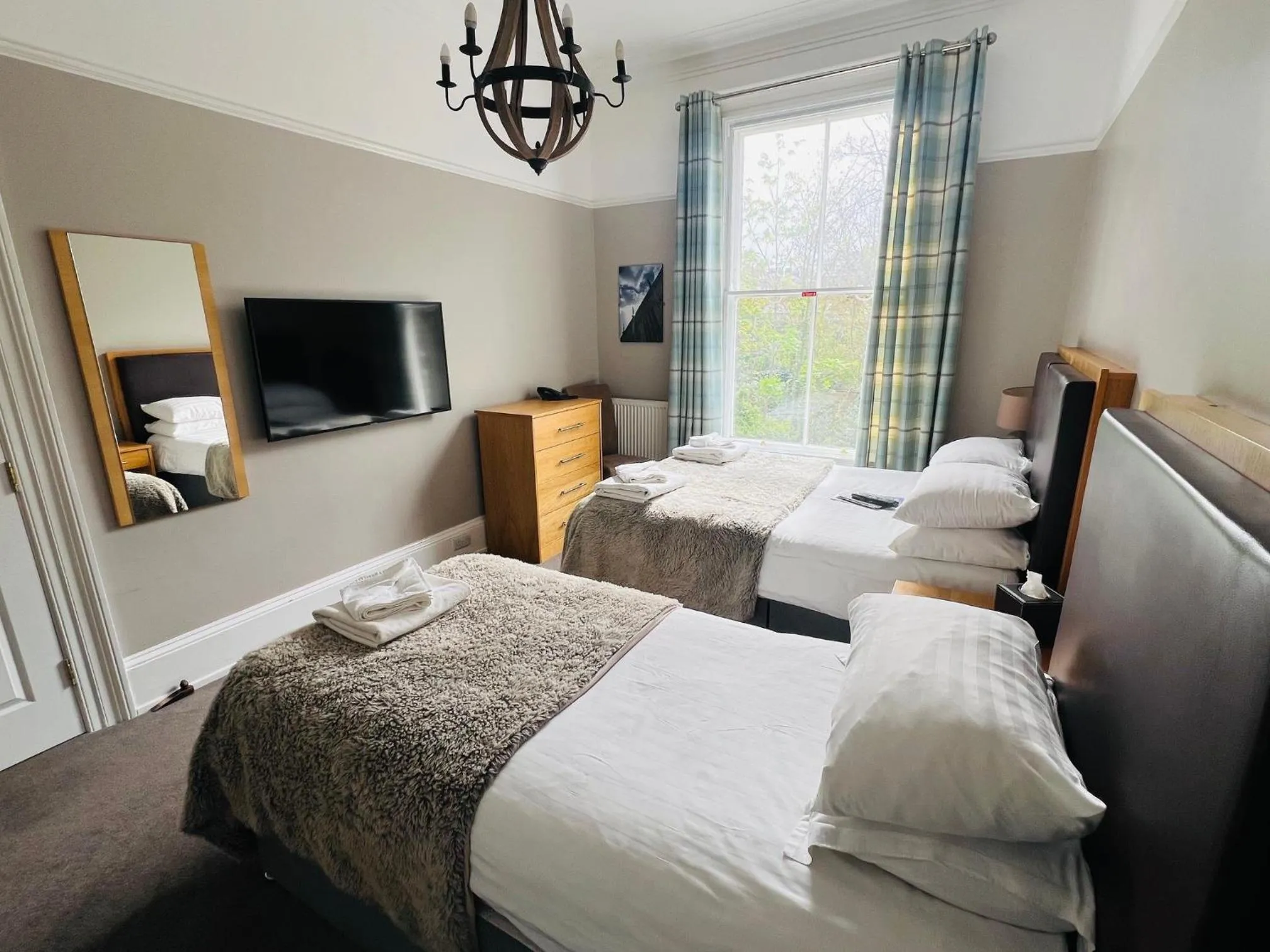 Property building, Bed in Hedley House Hotel & Apartments