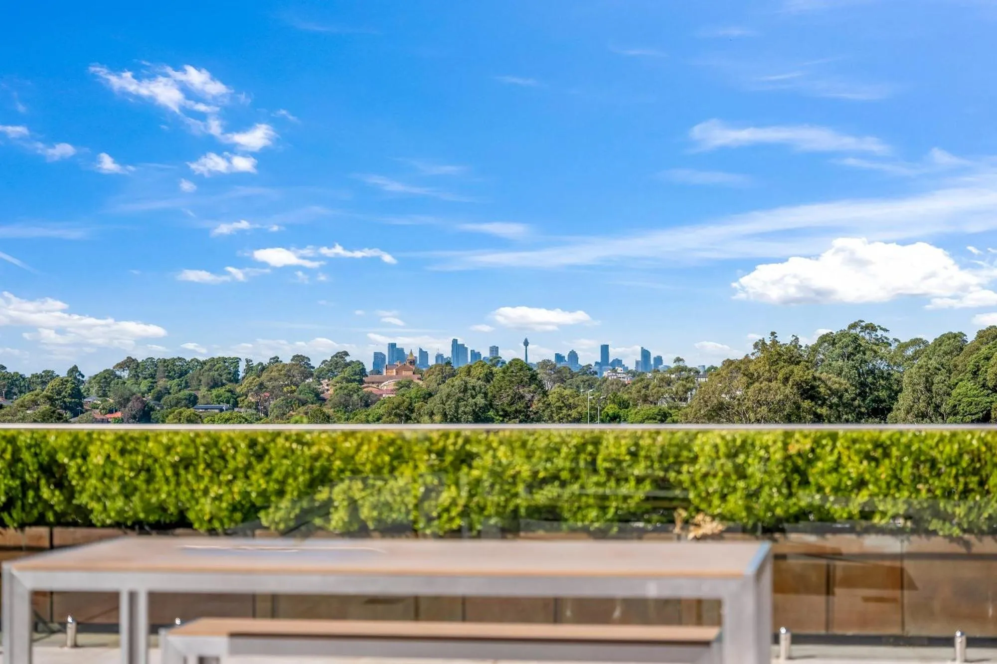 Property building in Studio 8 Residences - Adults Only