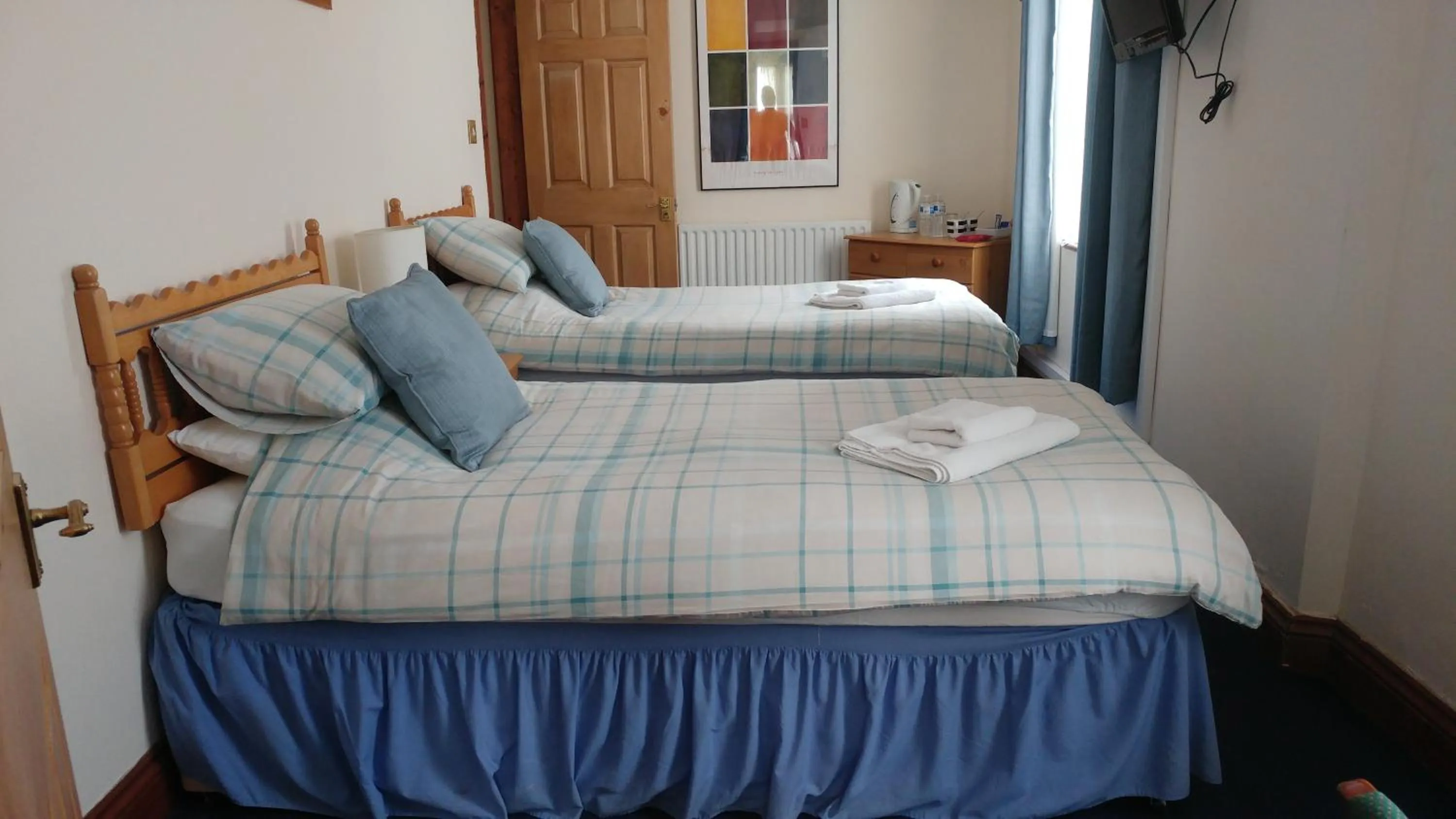 Bed in The Three Horseshoes