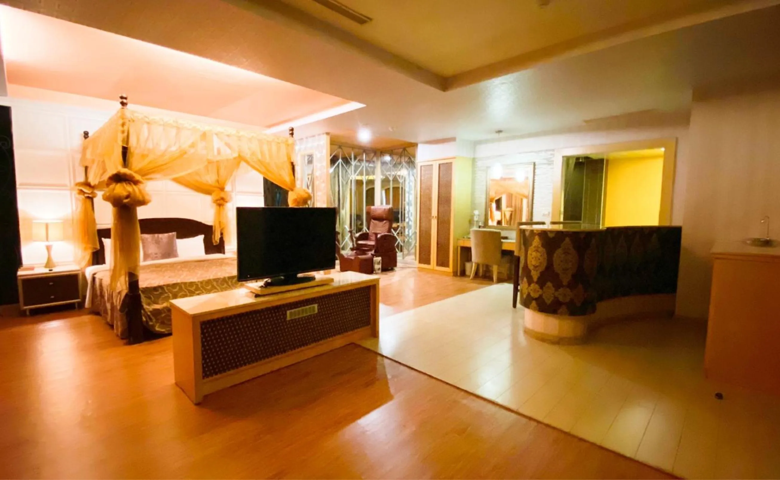 TV and multimedia in Hua Xiang Motel