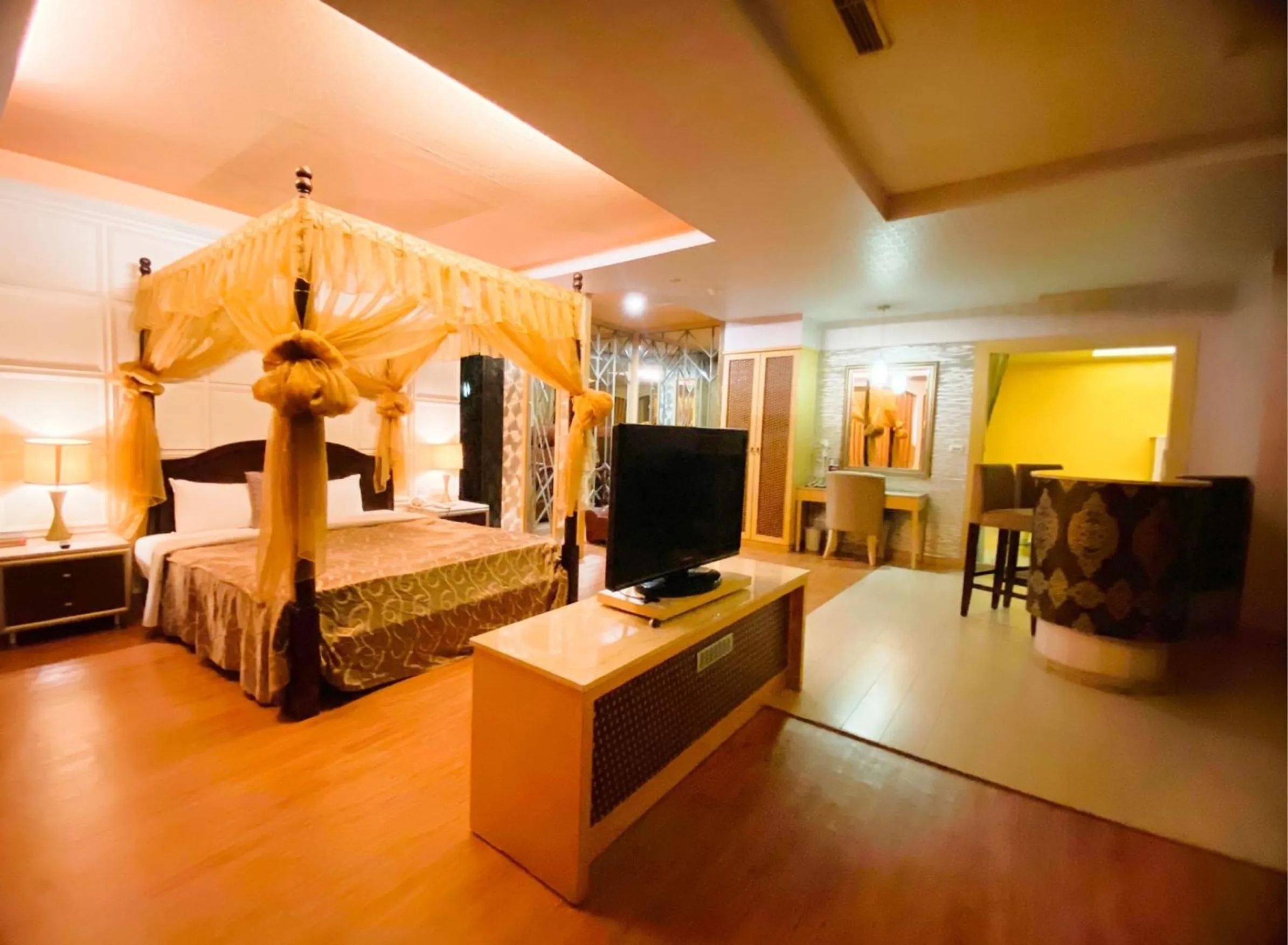 Bed in Hua Xiang Motel