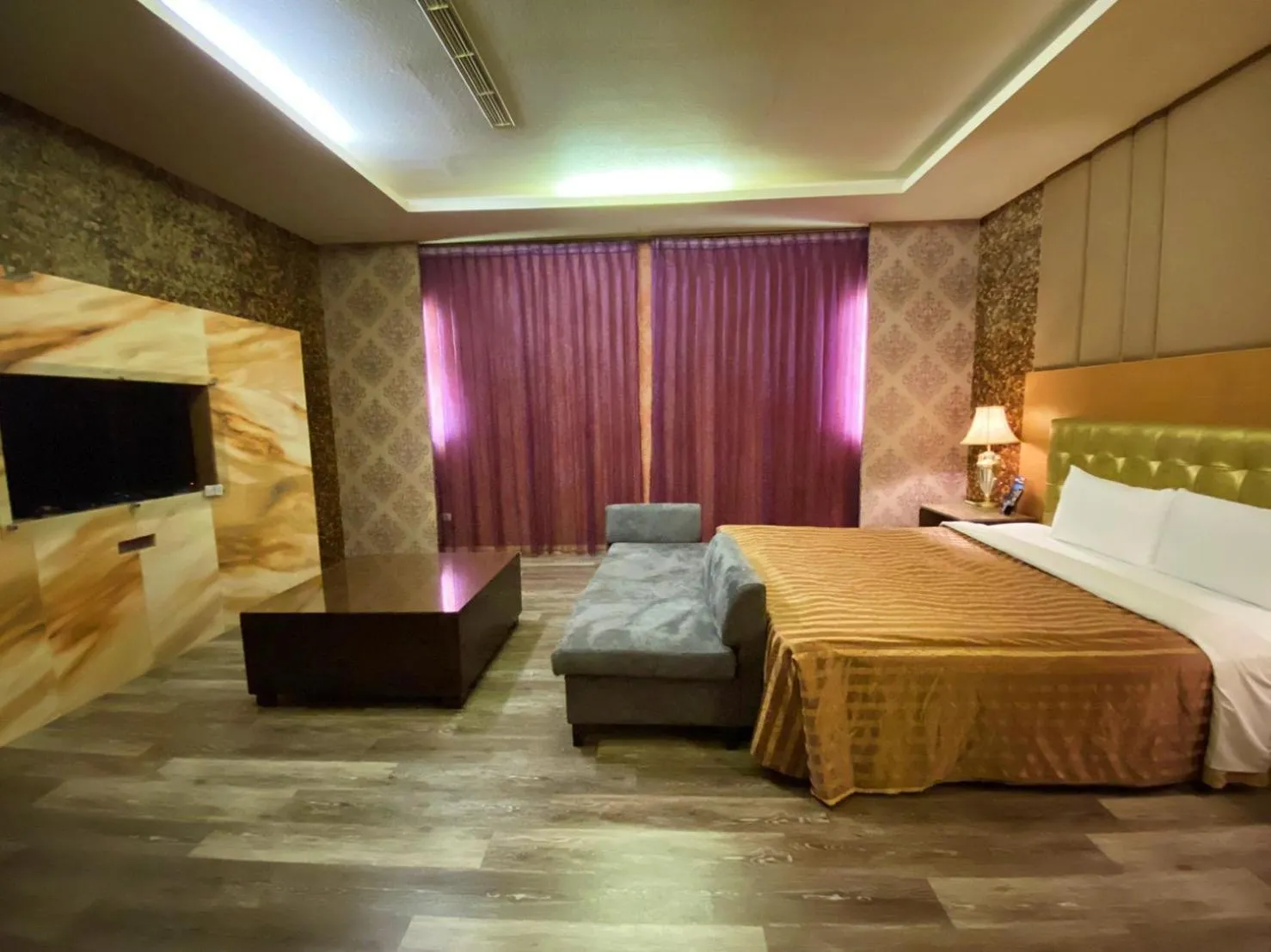 Bed in Hua Xiang Motel