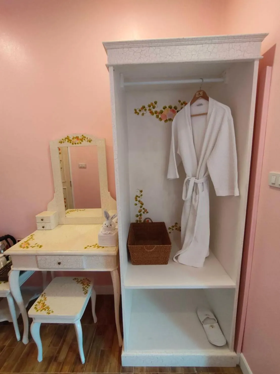 Bedroom in Hillsborough The English Country House Hotel & Leisure