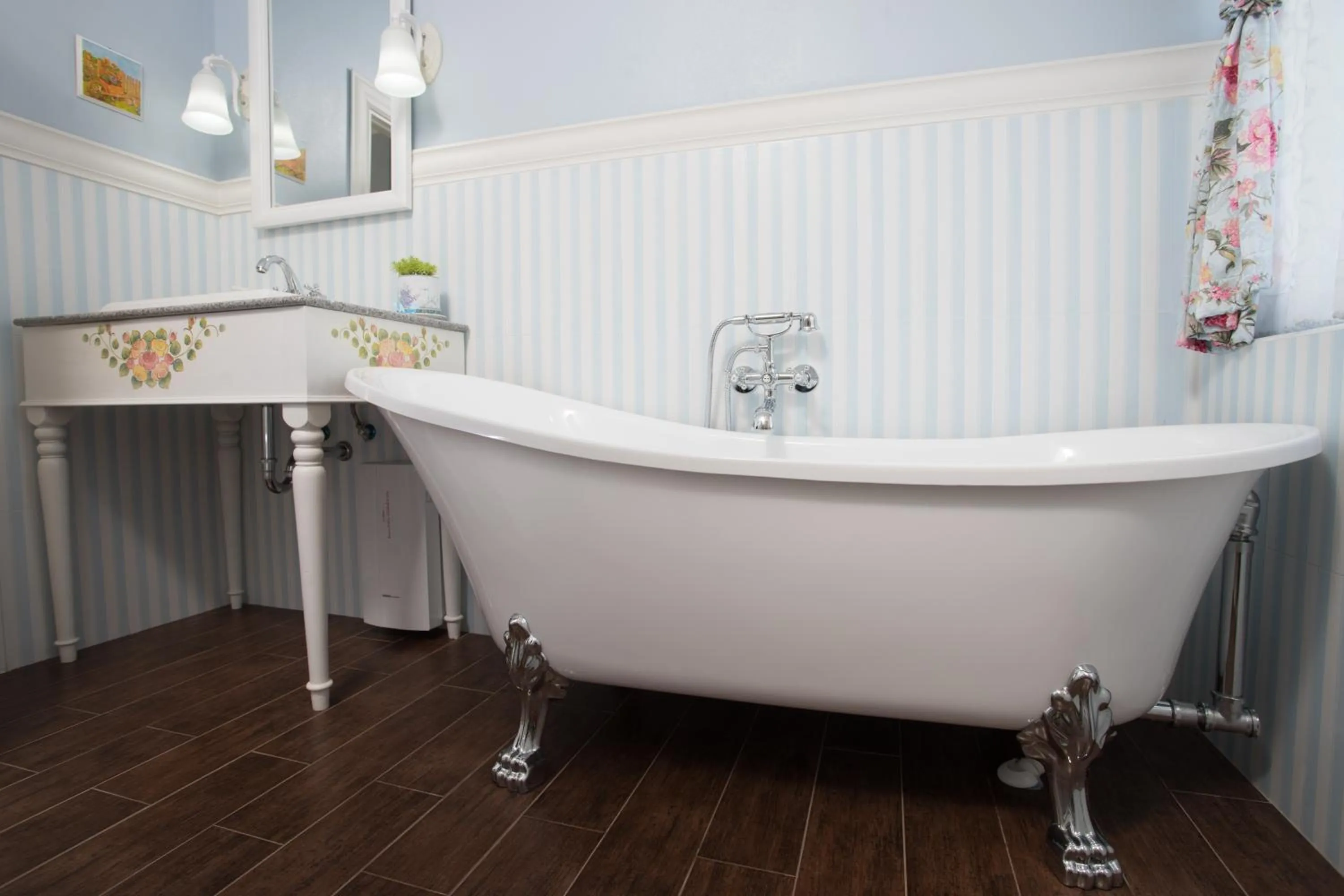 Bathroom in Hillsborough The English Country House Hotel & Leisure