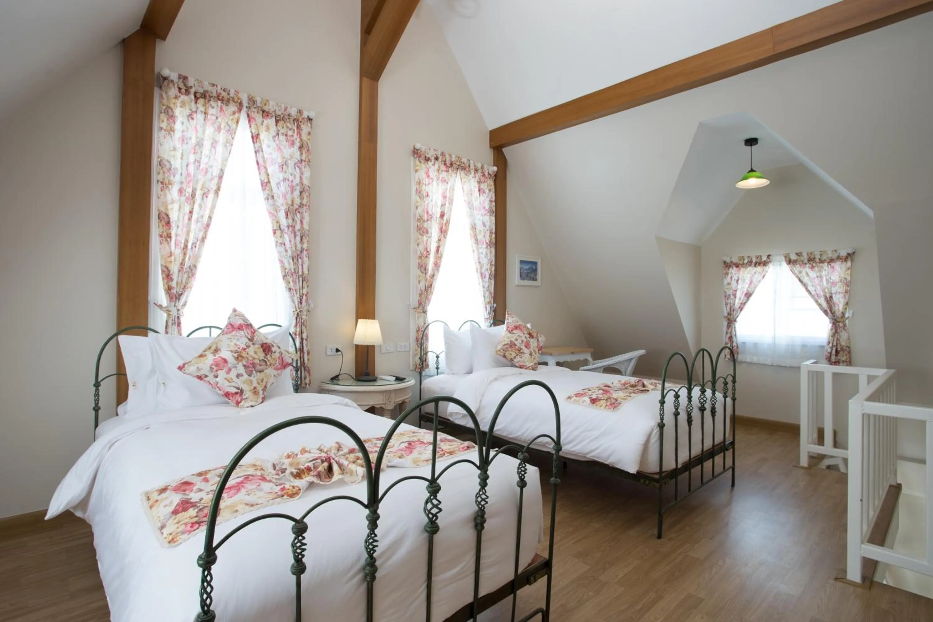 Bedroom, Bed in Hillsborough The English Country House Hotel & Leisure