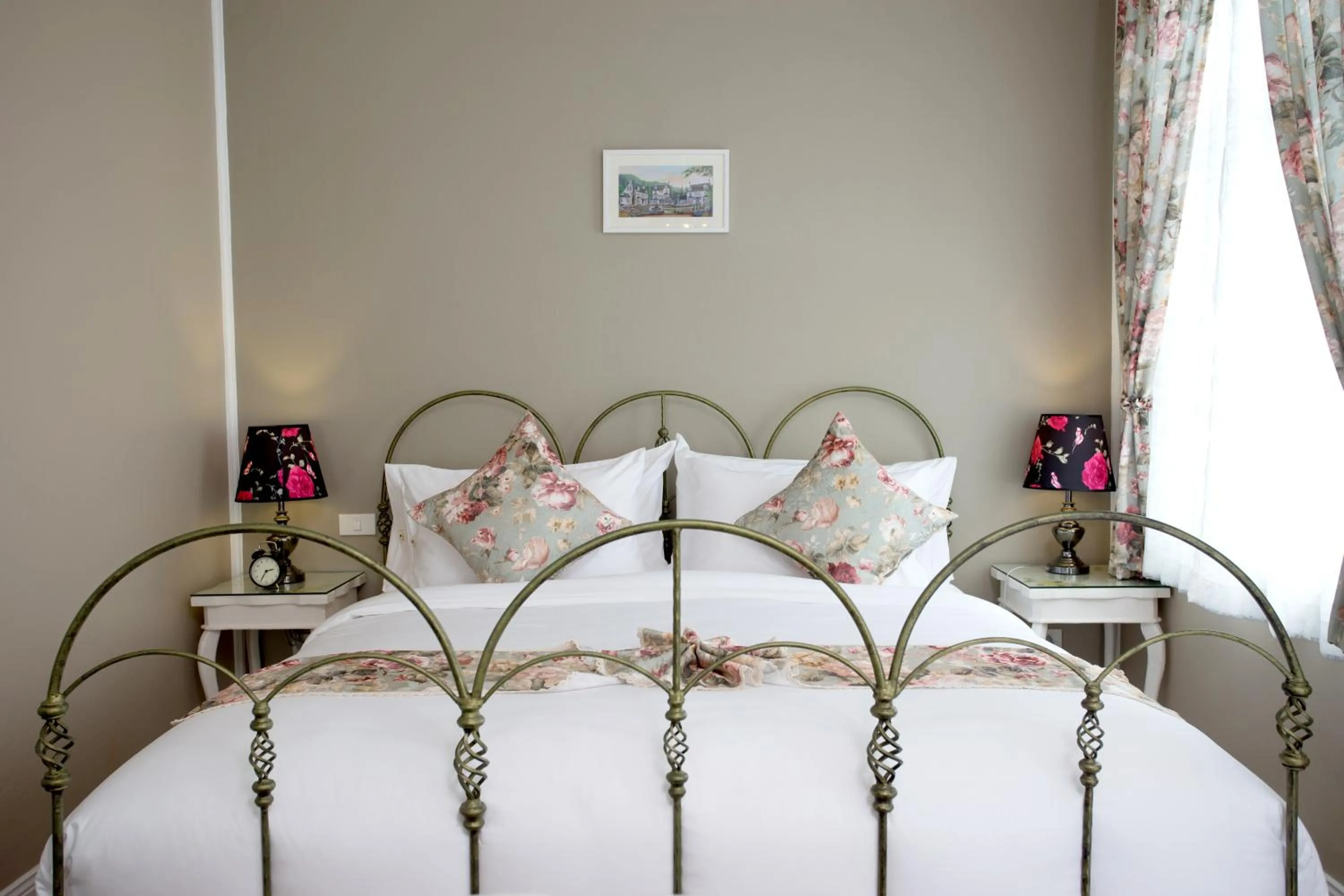 Bedroom, Bed in Hillsborough The English Country House Hotel & Leisure