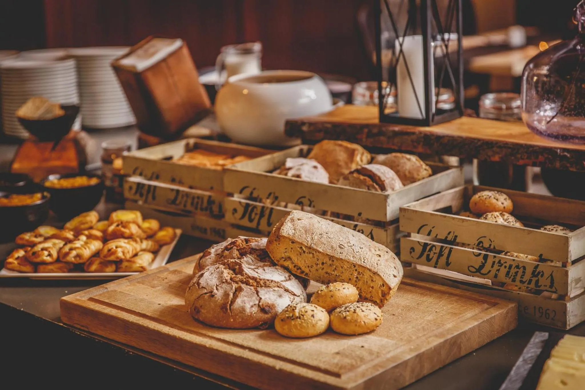 Buffet breakfast in Hotel Kea by Keahotels