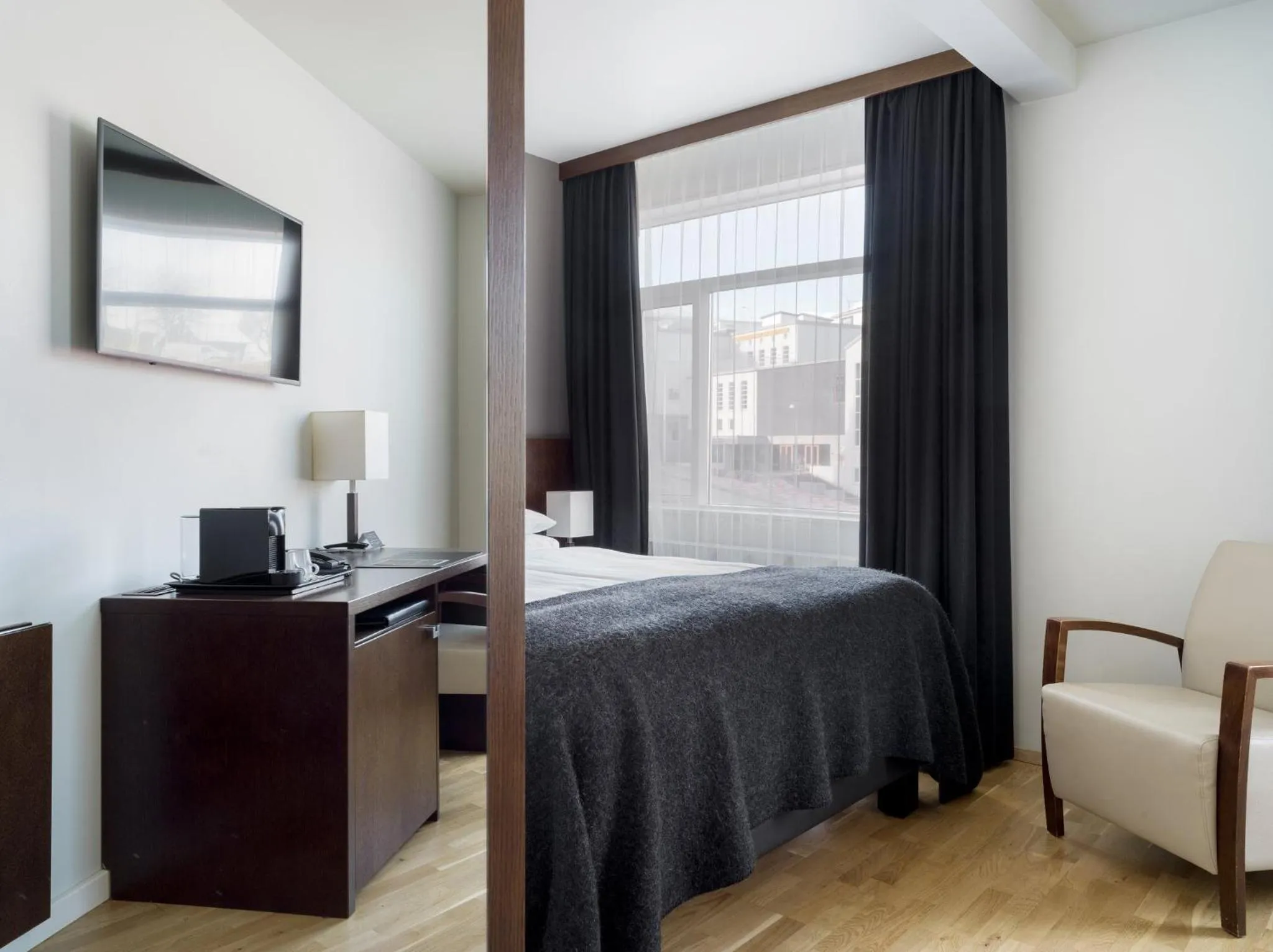 Bedroom, Bed in Hotel Kea by Keahotels