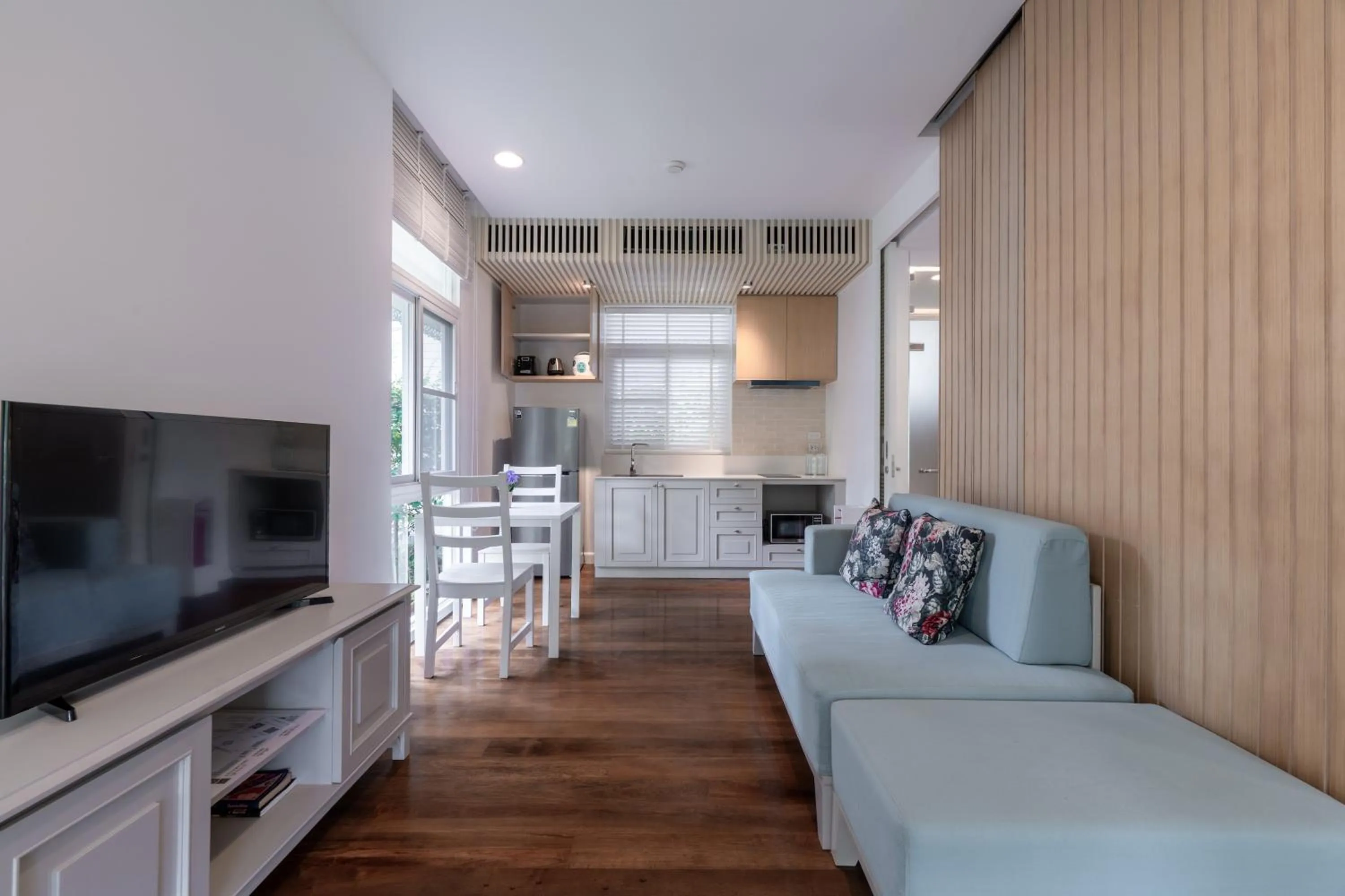 TV and multimedia in Na Sook Wellness Resort