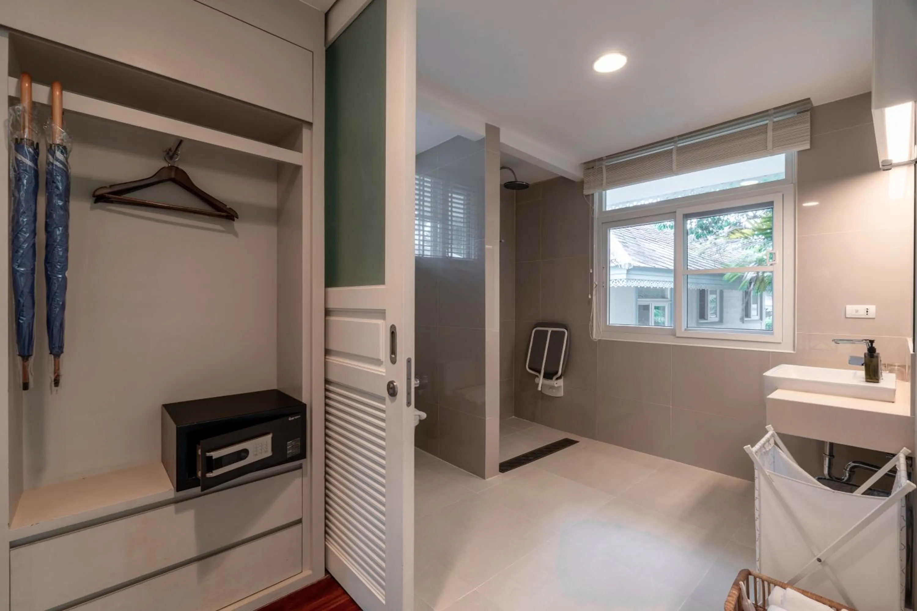 Bathroom in Na Sook Wellness Resort