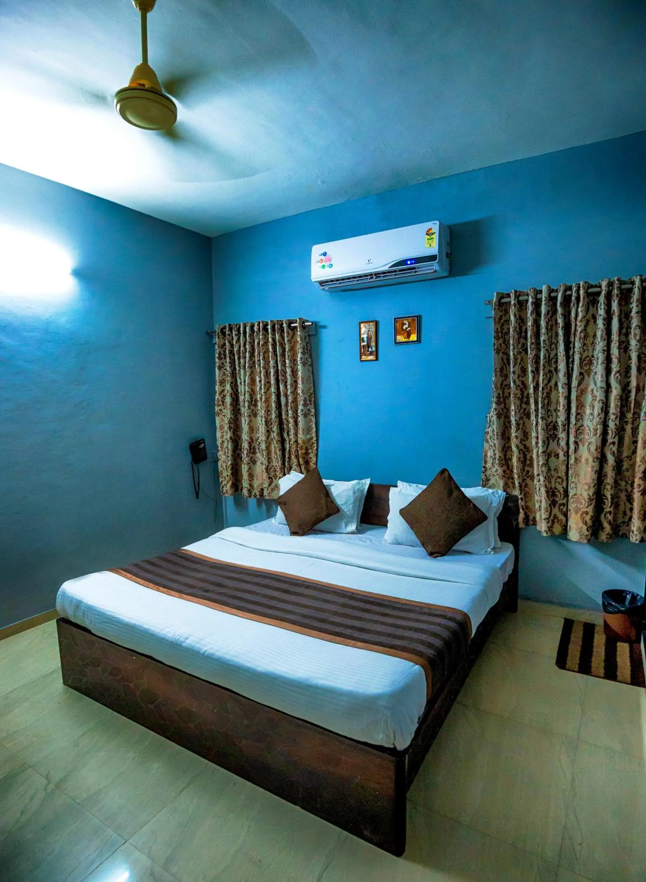 Bed in Nova Hotel Star Palace