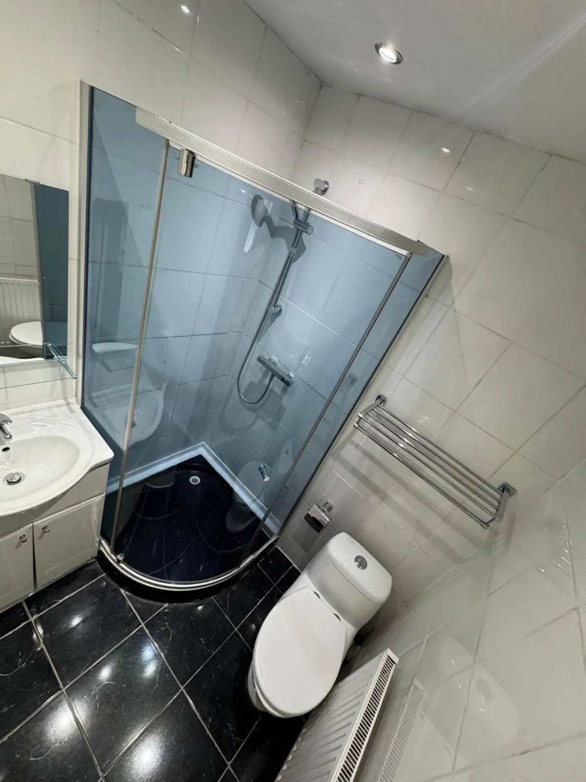 Shower in Newham Hotel