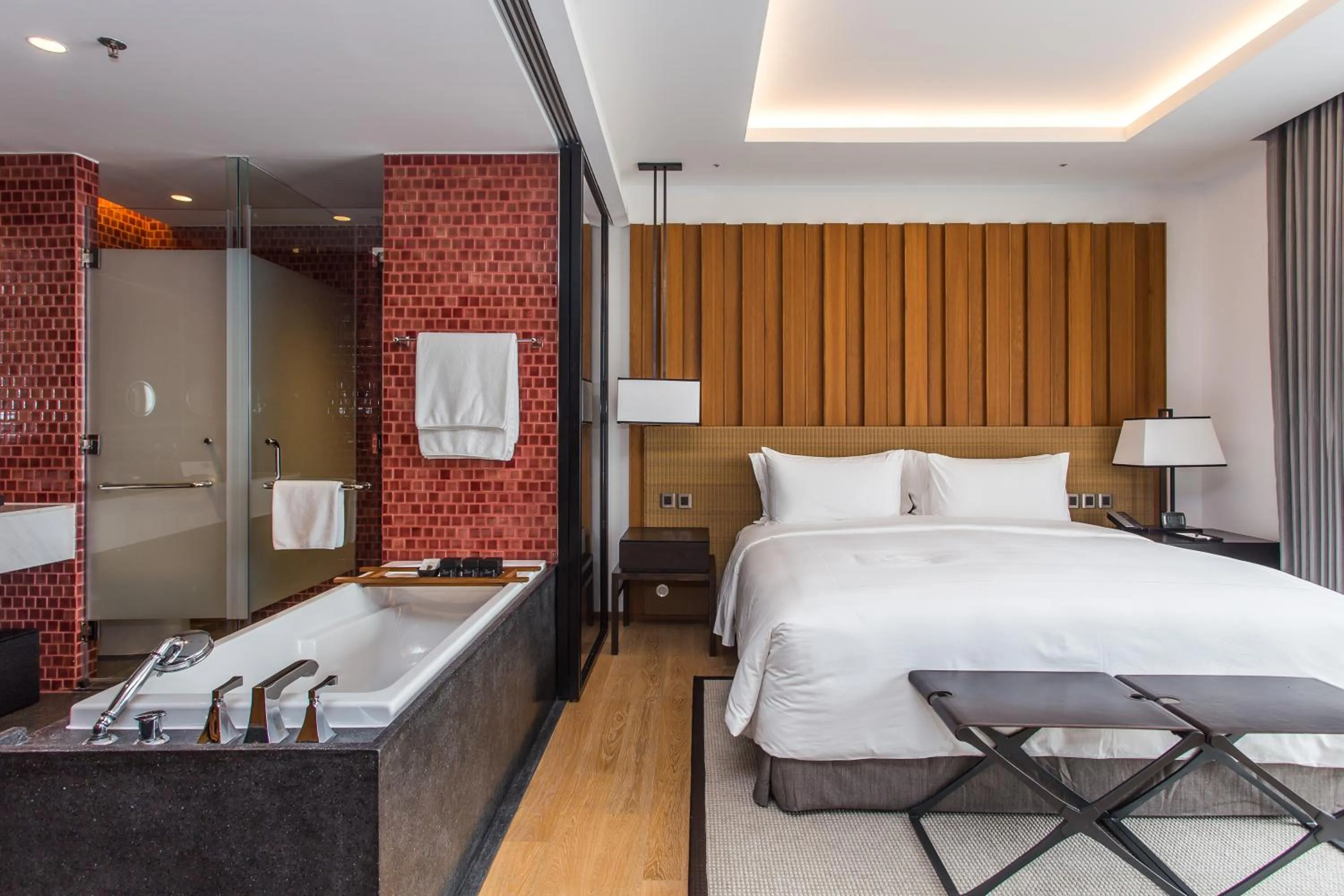 Balcony/Terrace, Bed in Anantara Chiang Mai Serviced Suites