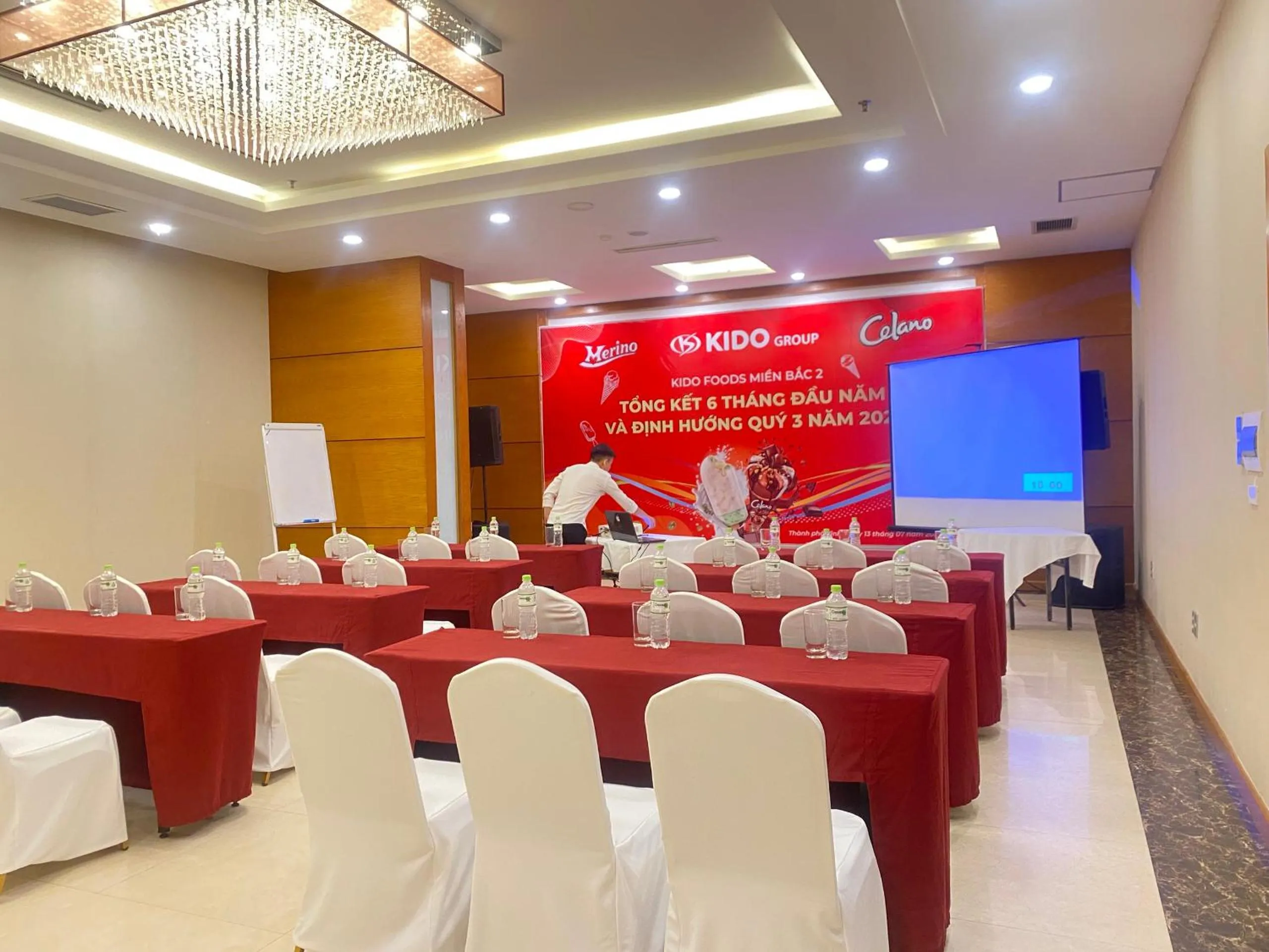 Meeting/conference room in Muong Thanh Cua Dong Hotel