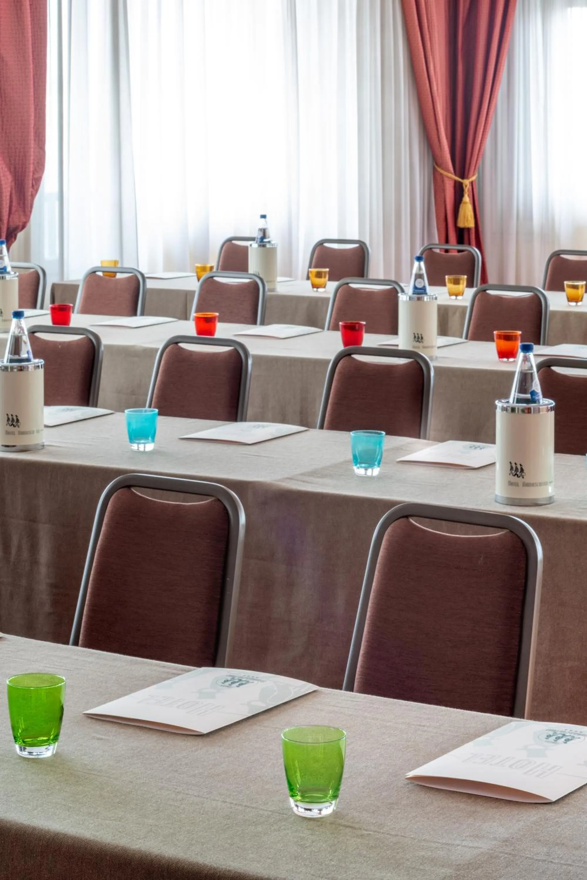 Business facilities in Hotel Ambasciatori