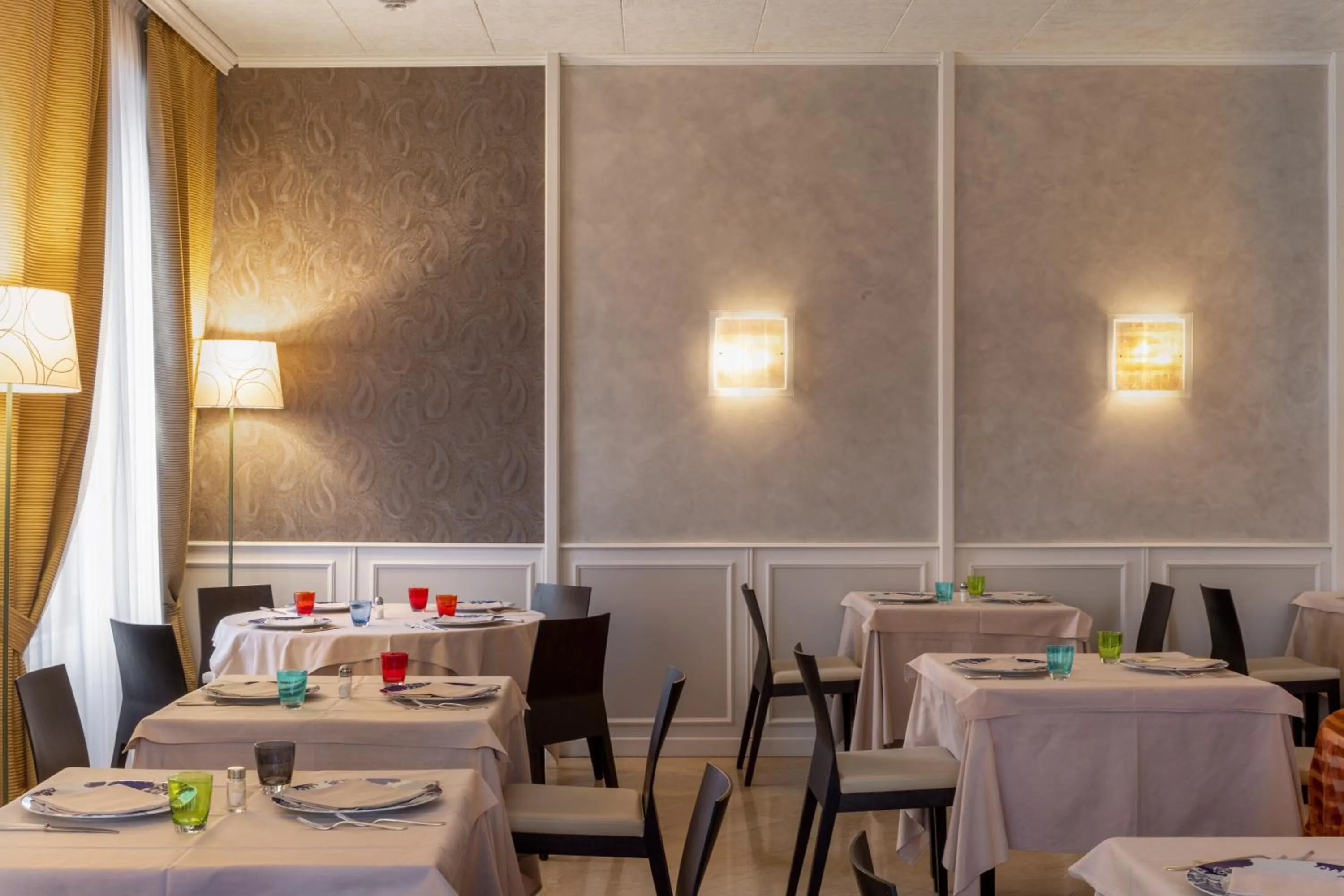 Restaurant/places to eat in Hotel Ambasciatori