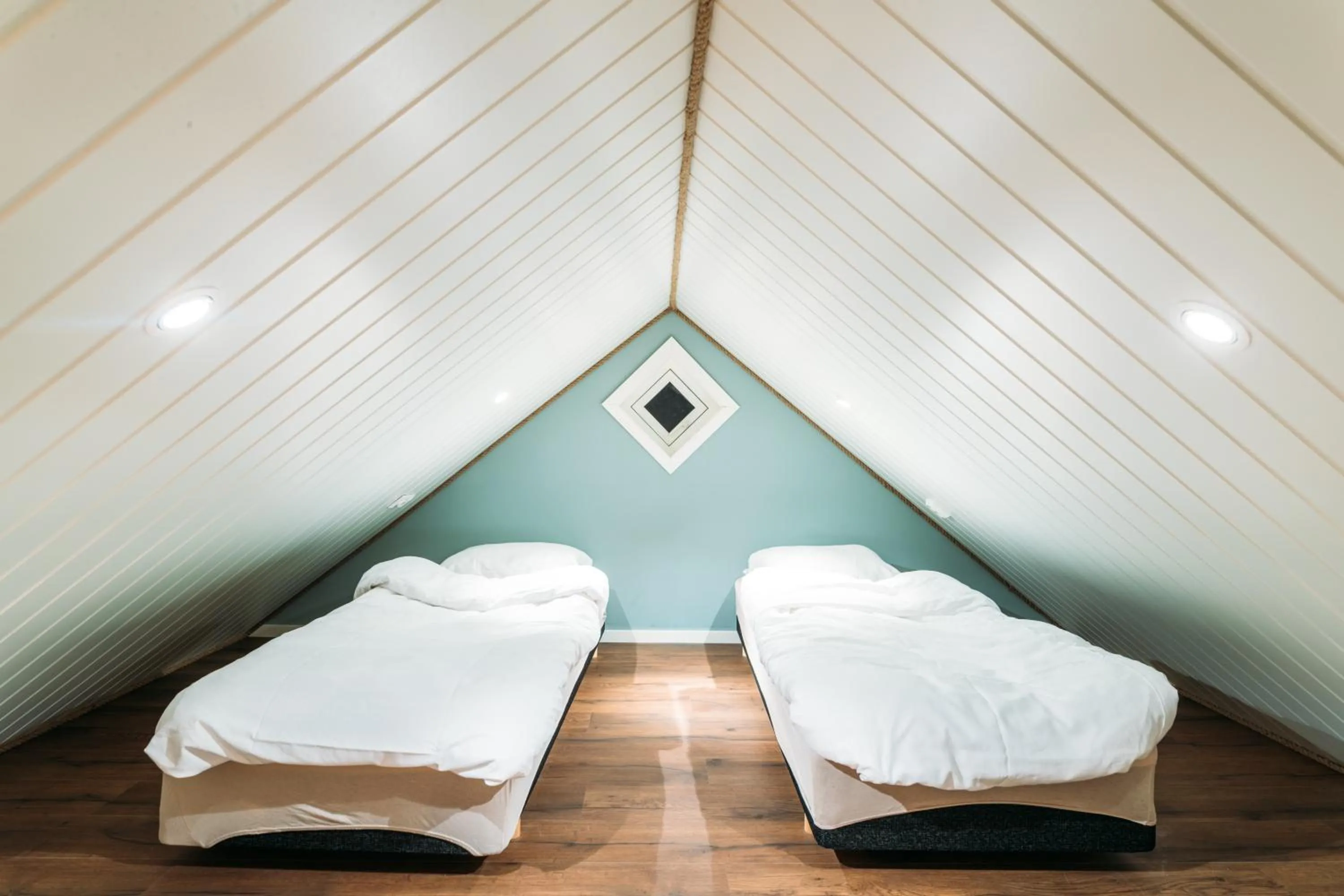 Bed in Lofoten Apartments