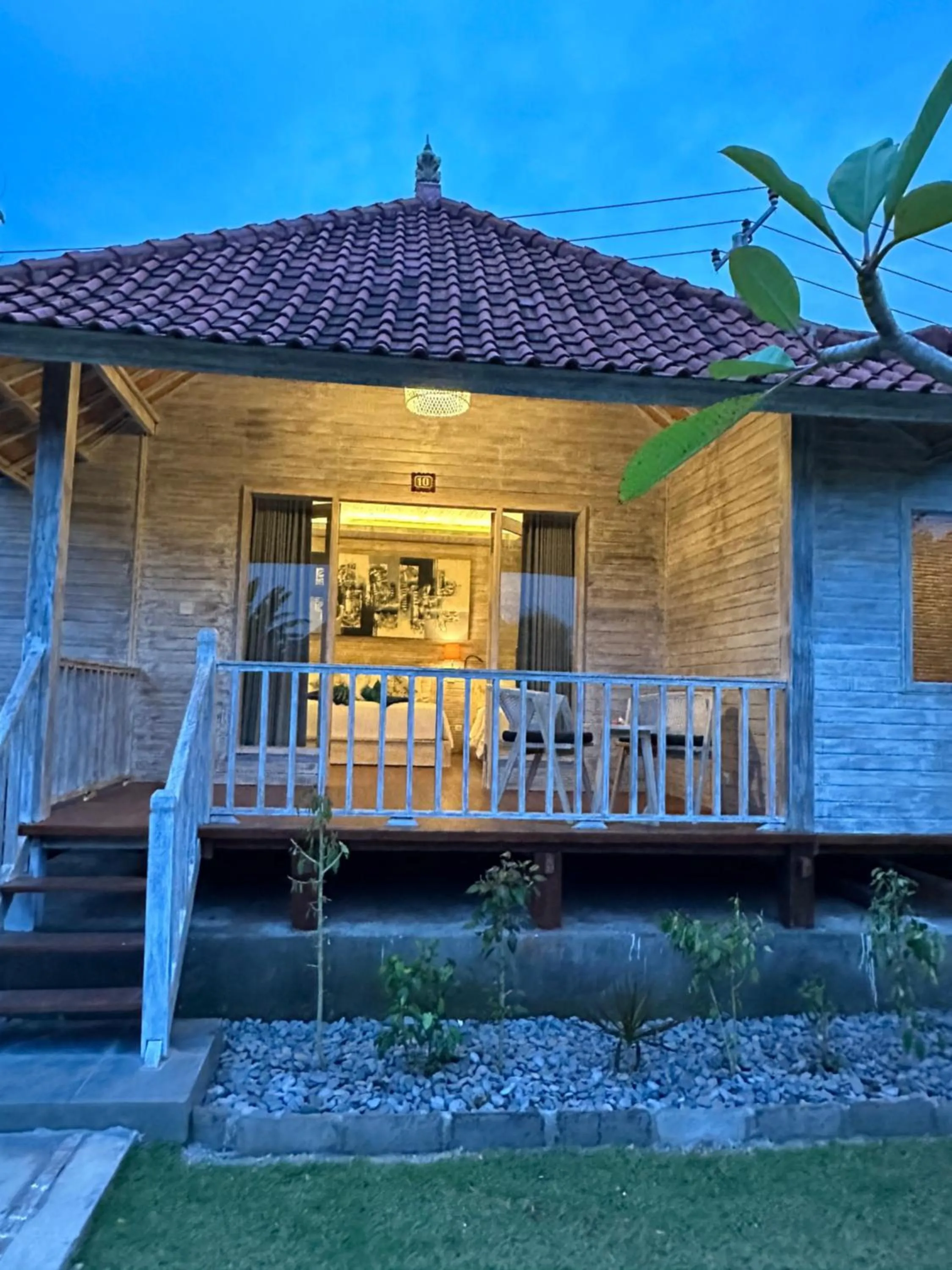 Property building in The Niti Hut's Lembongan