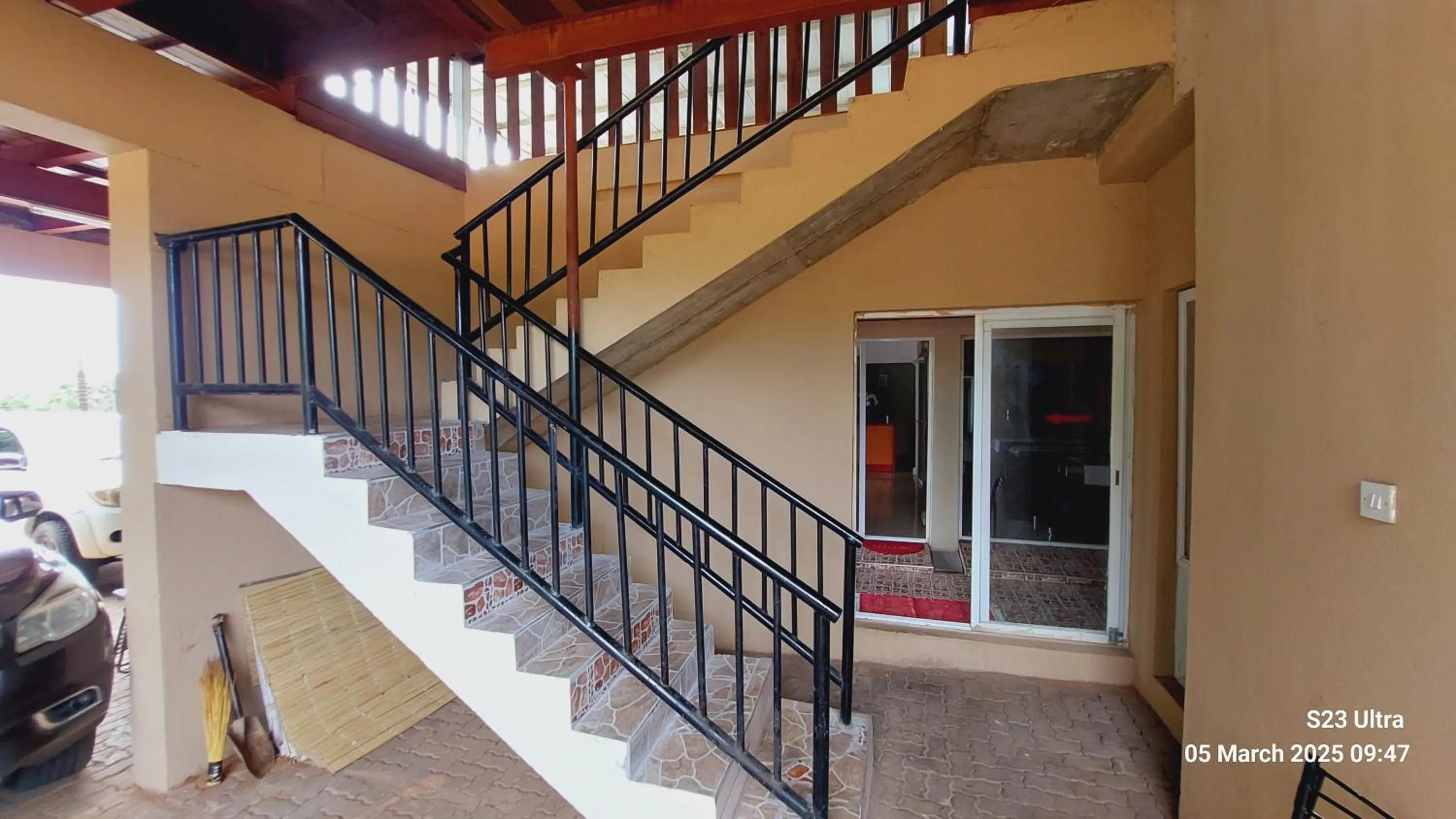 Restaurant/places to eat in Comfort Palace Guest House Kasane