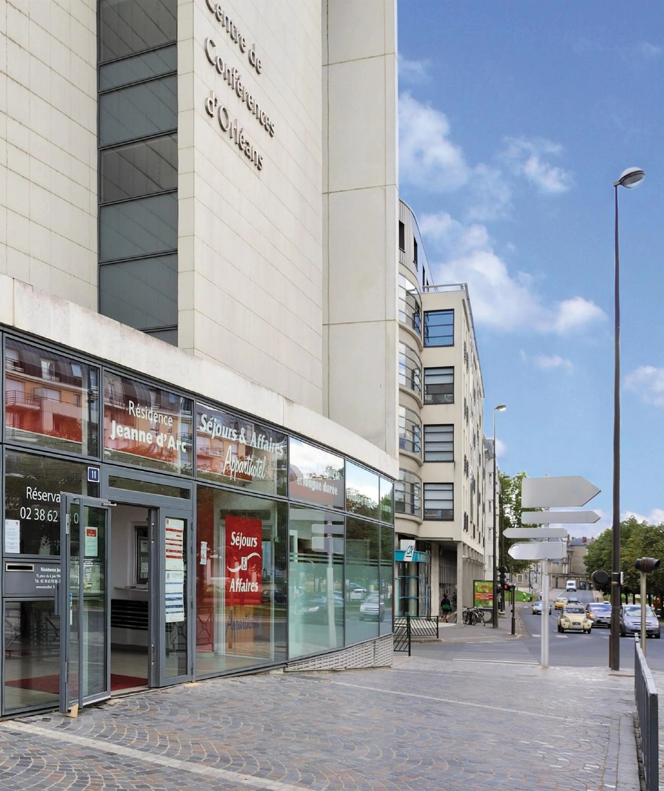 Facade/entrance in Séjours & Affaires Orléans Jeanne D'Arc