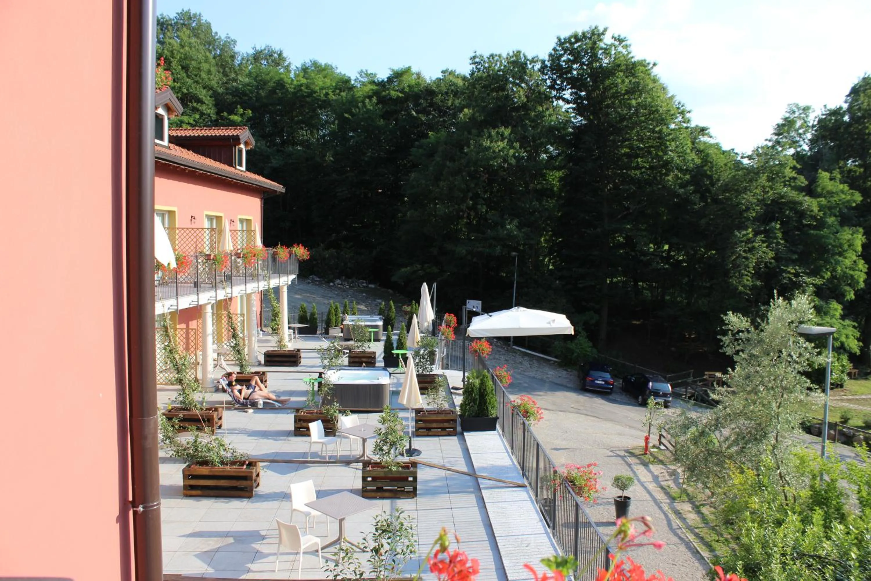 Property building in Hotel Bocciolo