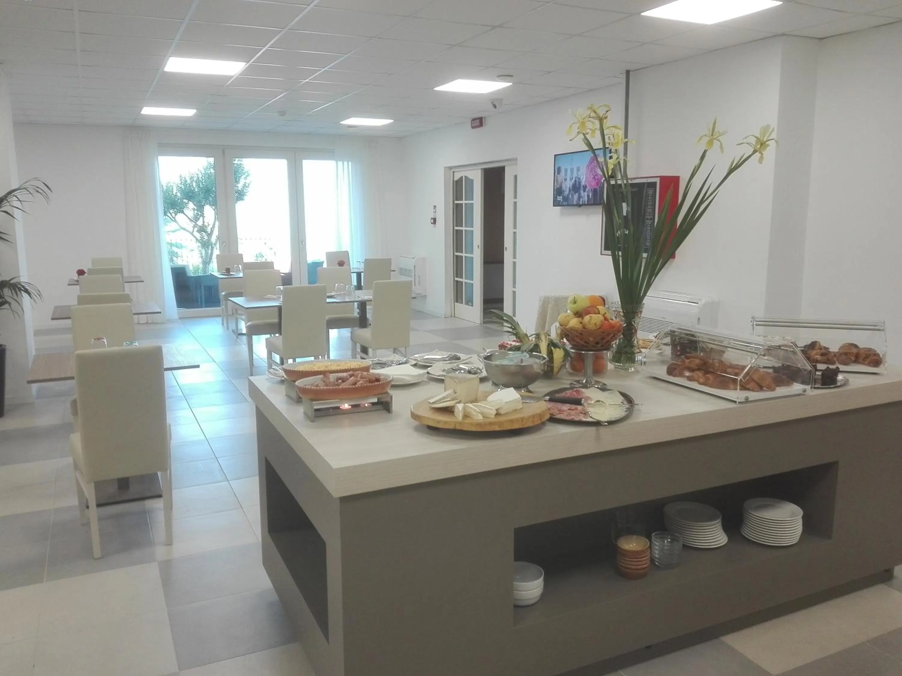 Continental breakfast in Hotel Bocciolo