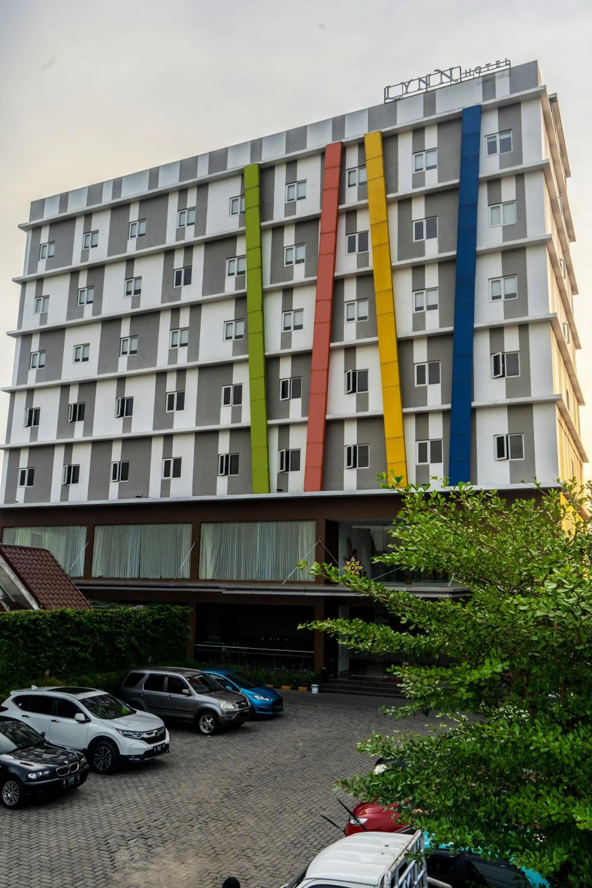 Property building in Amaris Hotel Serang