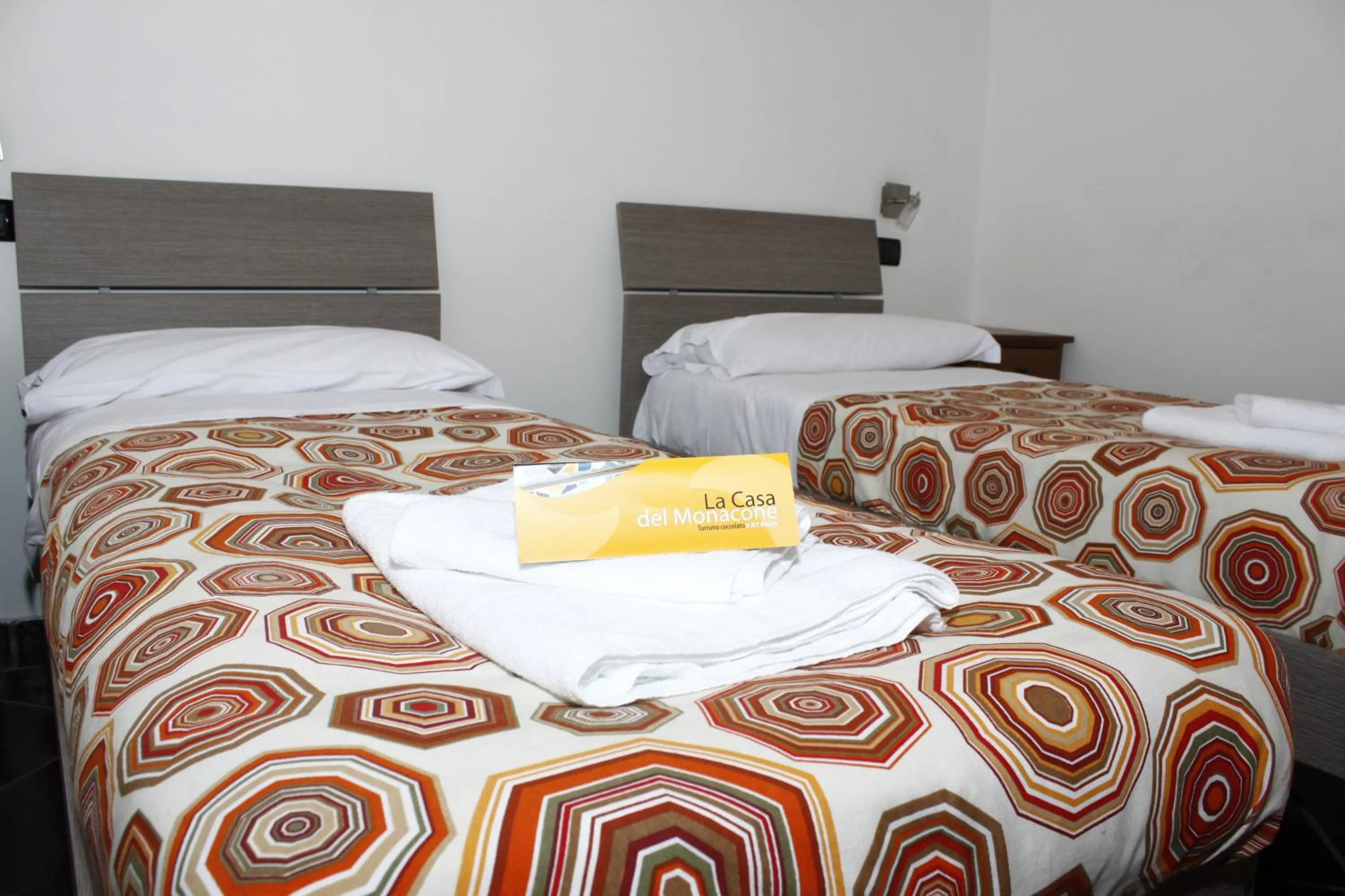 Logo/Certificate/Sign, Bed in Casa del Monacone