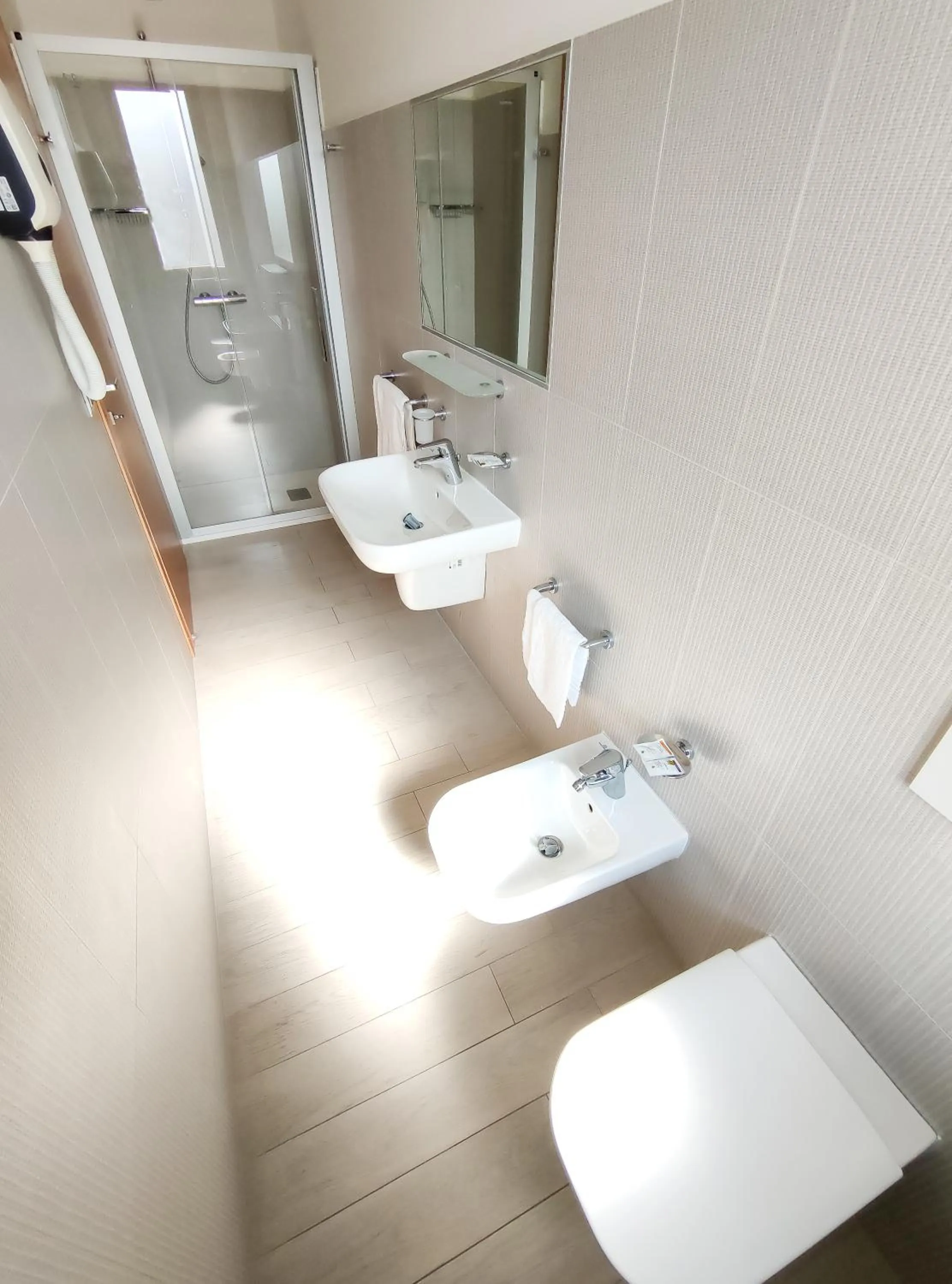 Bathroom in Hotel Capitano