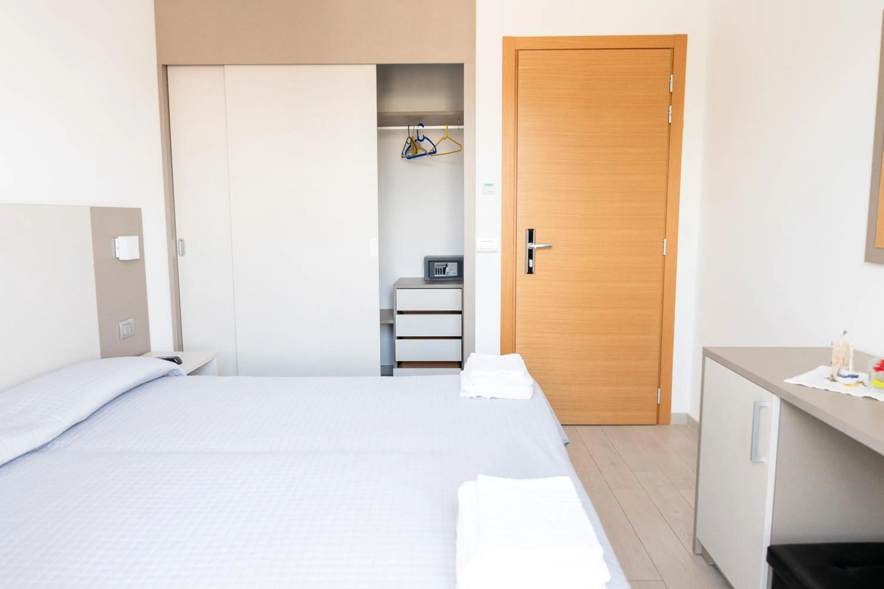 Bedroom, Bed in Hotel Capitano