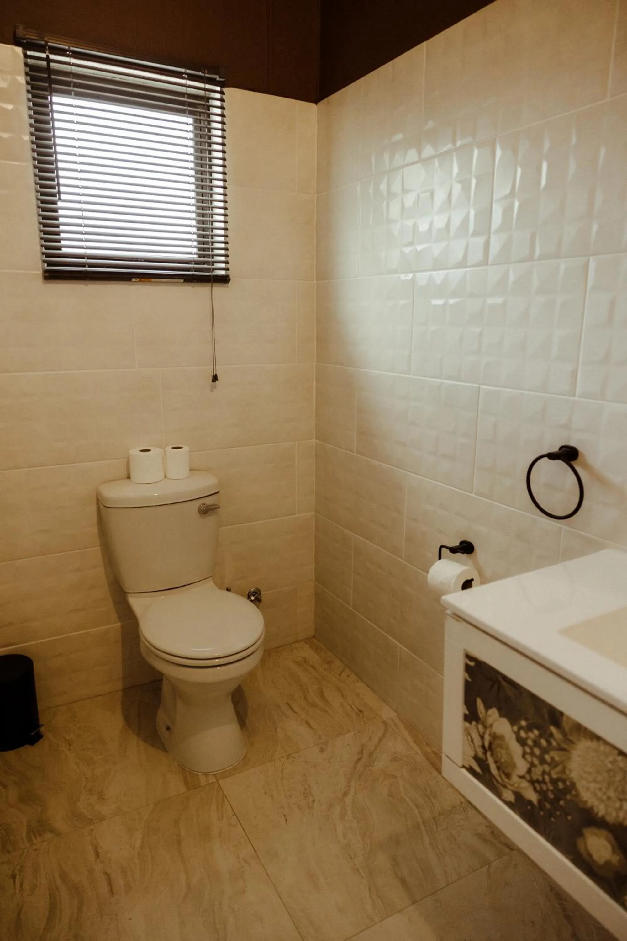 Out of Africa Town Lodge