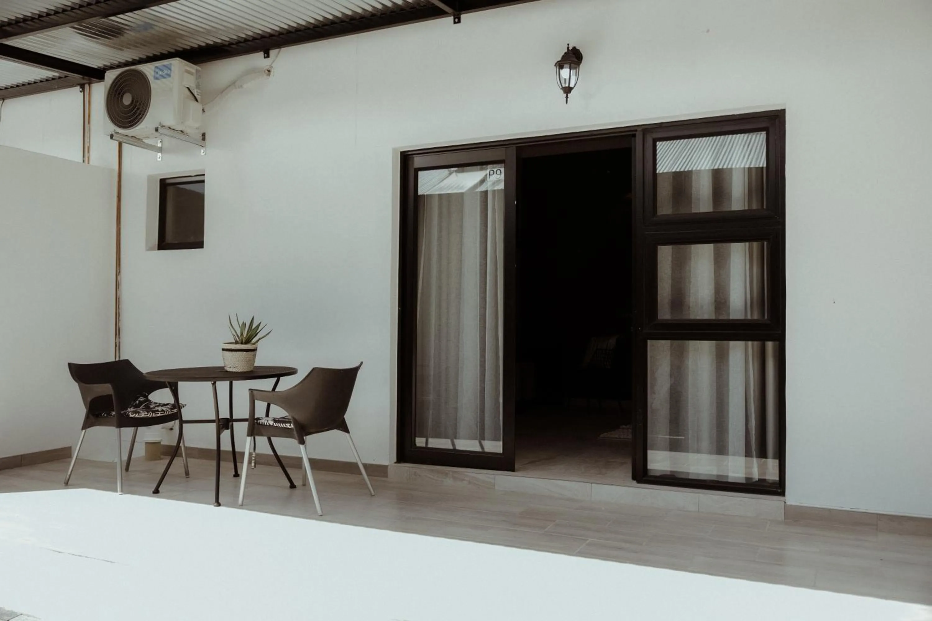 Out of Africa Town Lodge