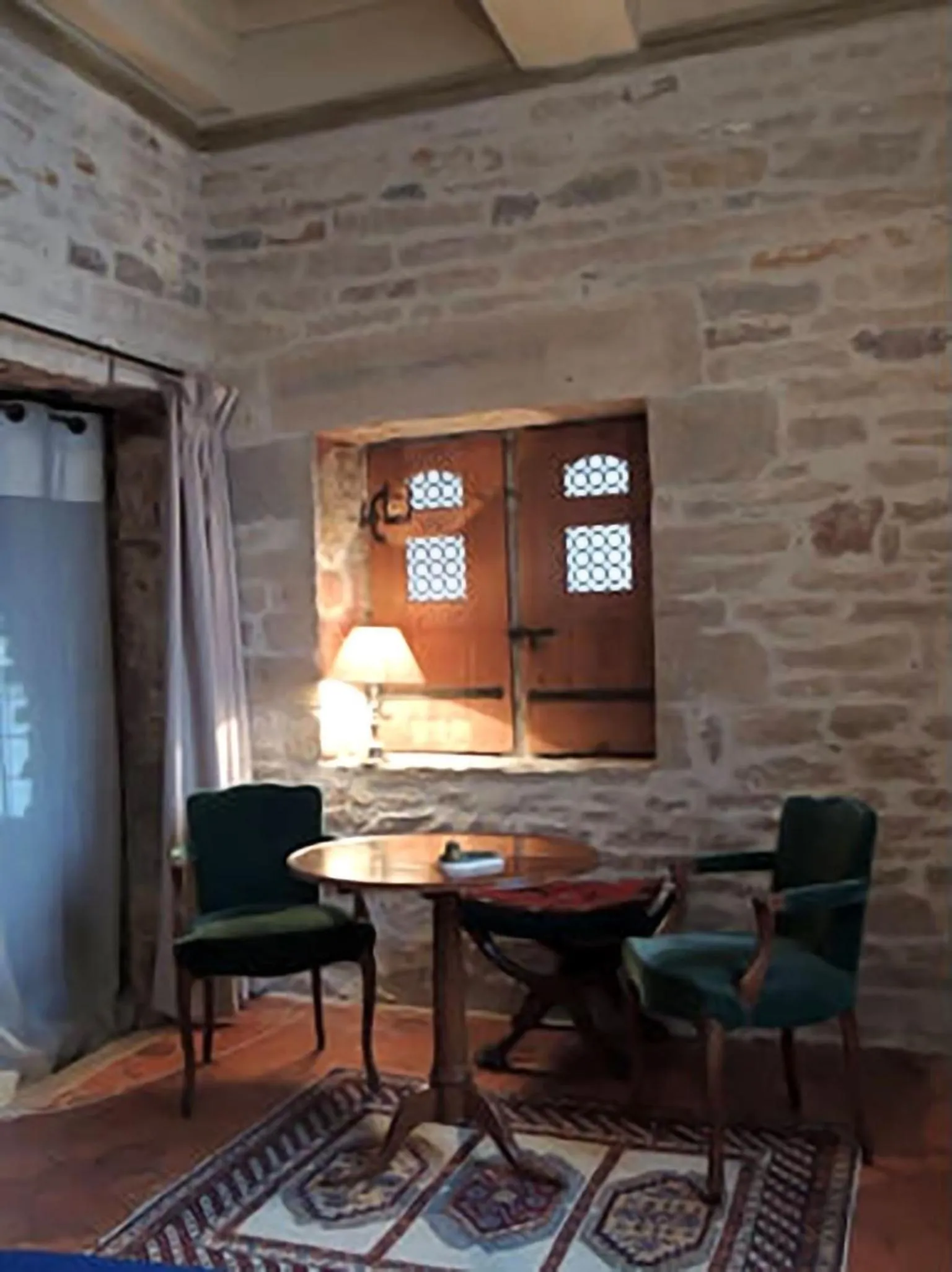 Seating area in Maison Romane 1136