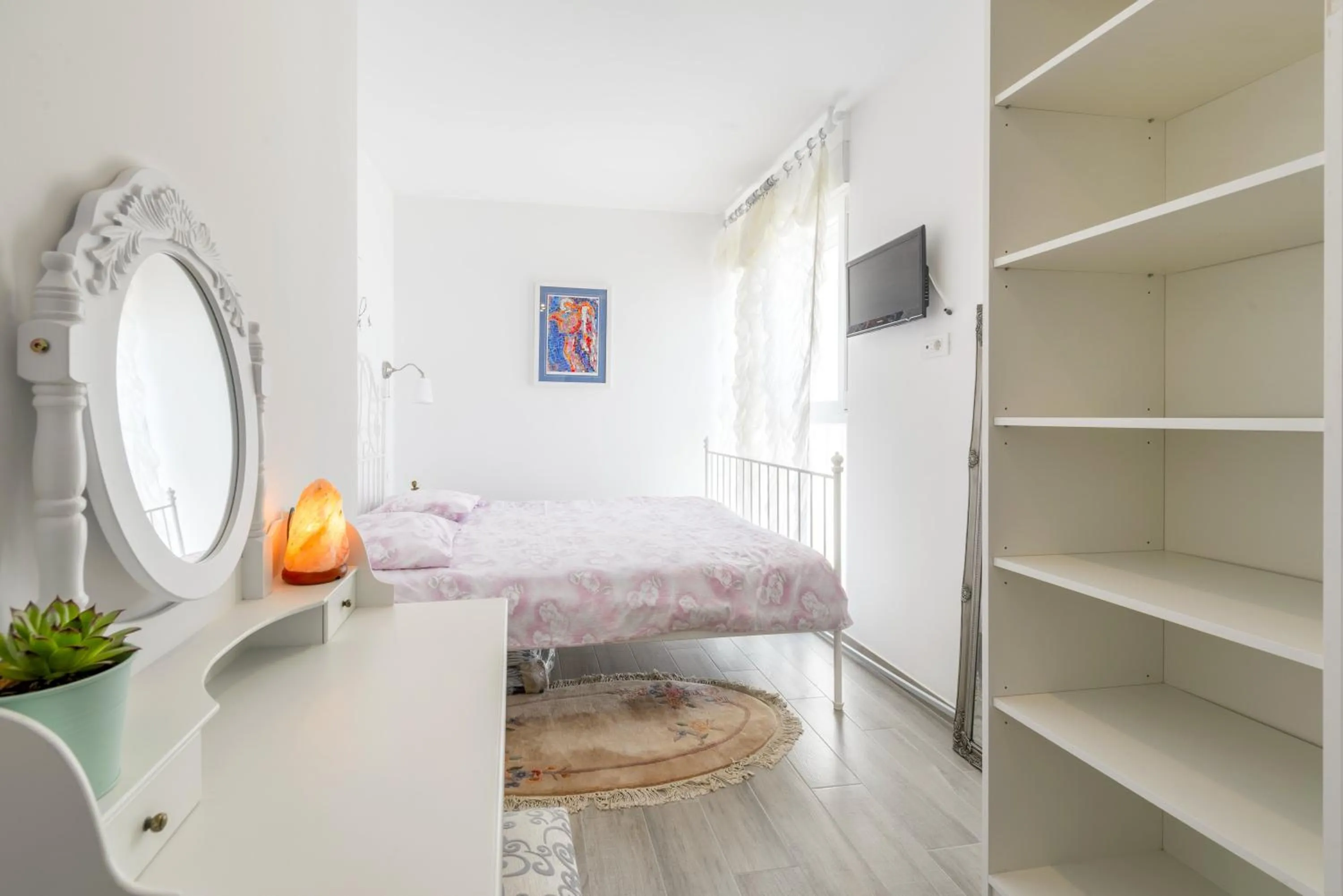 Bedroom, Bed in FM Apartments