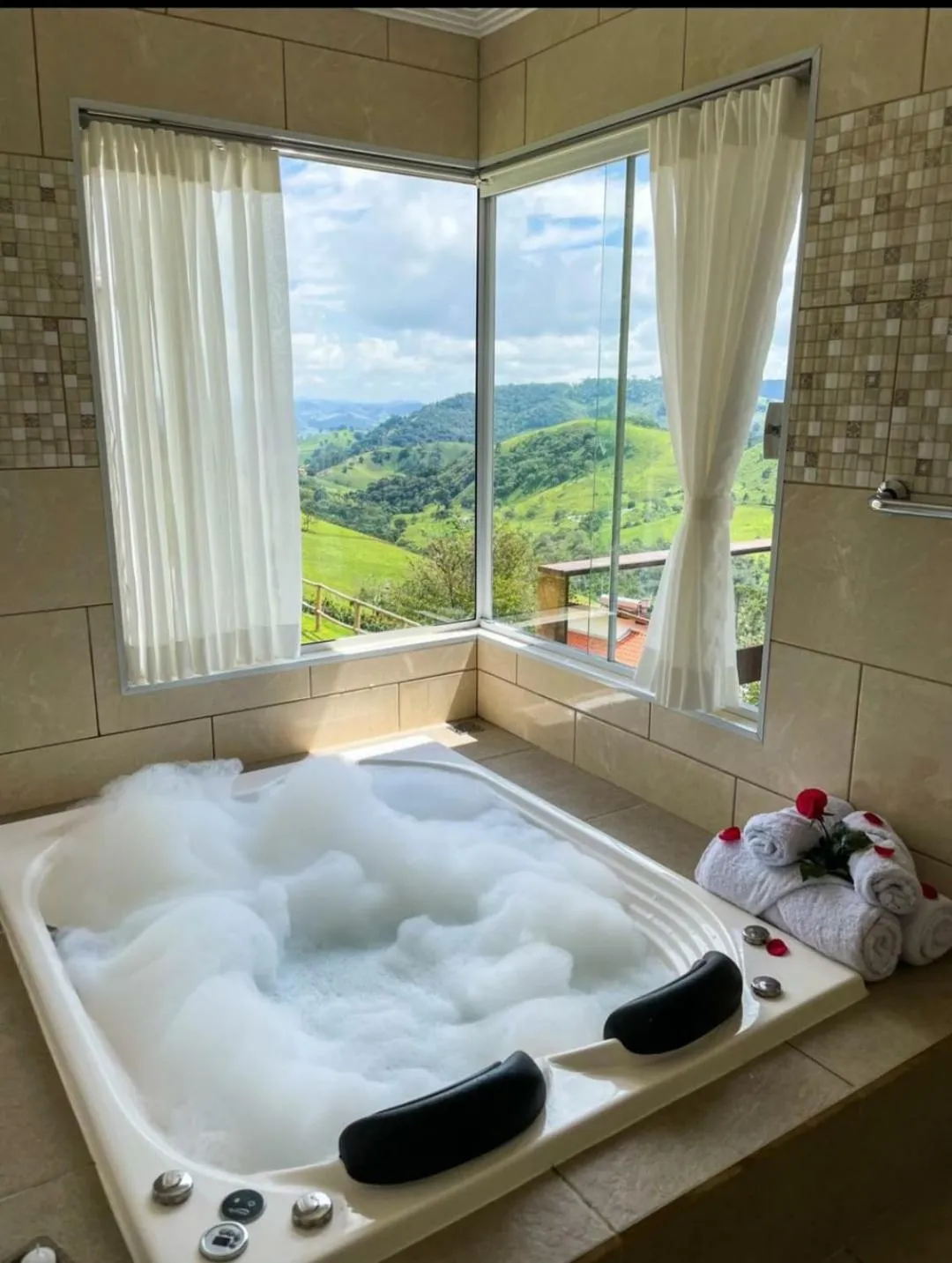 Pousada Colina das Andorinhas