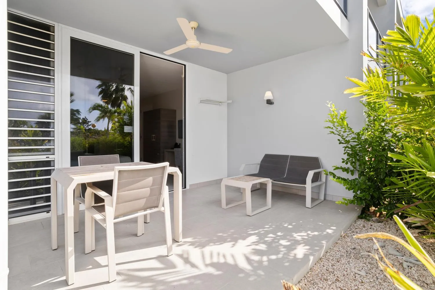 Delfins Beach Resort Bonaire, Tapestry Collection by Hilton