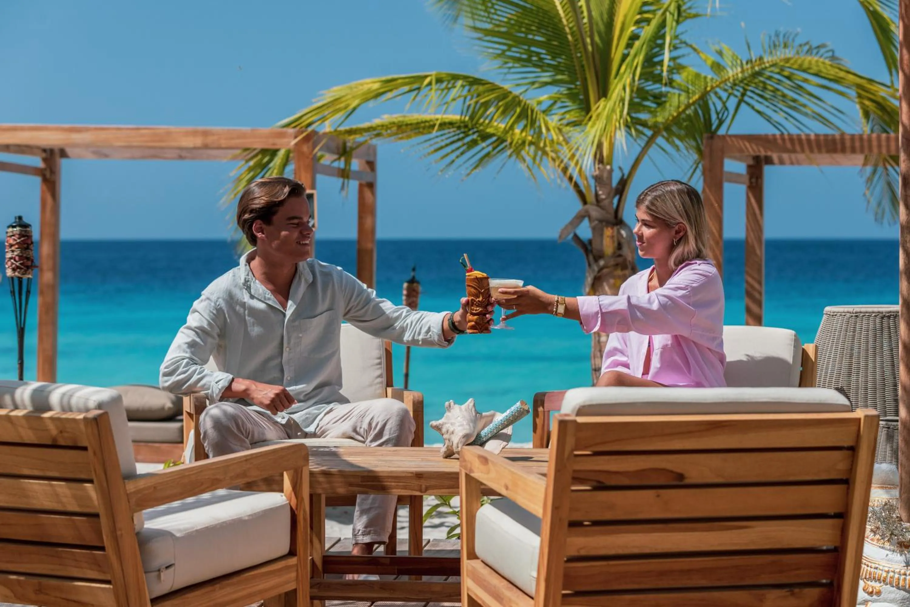 Food and drinks in Delfins Beach Resort Bonaire, Tapestry Collection by Hilton