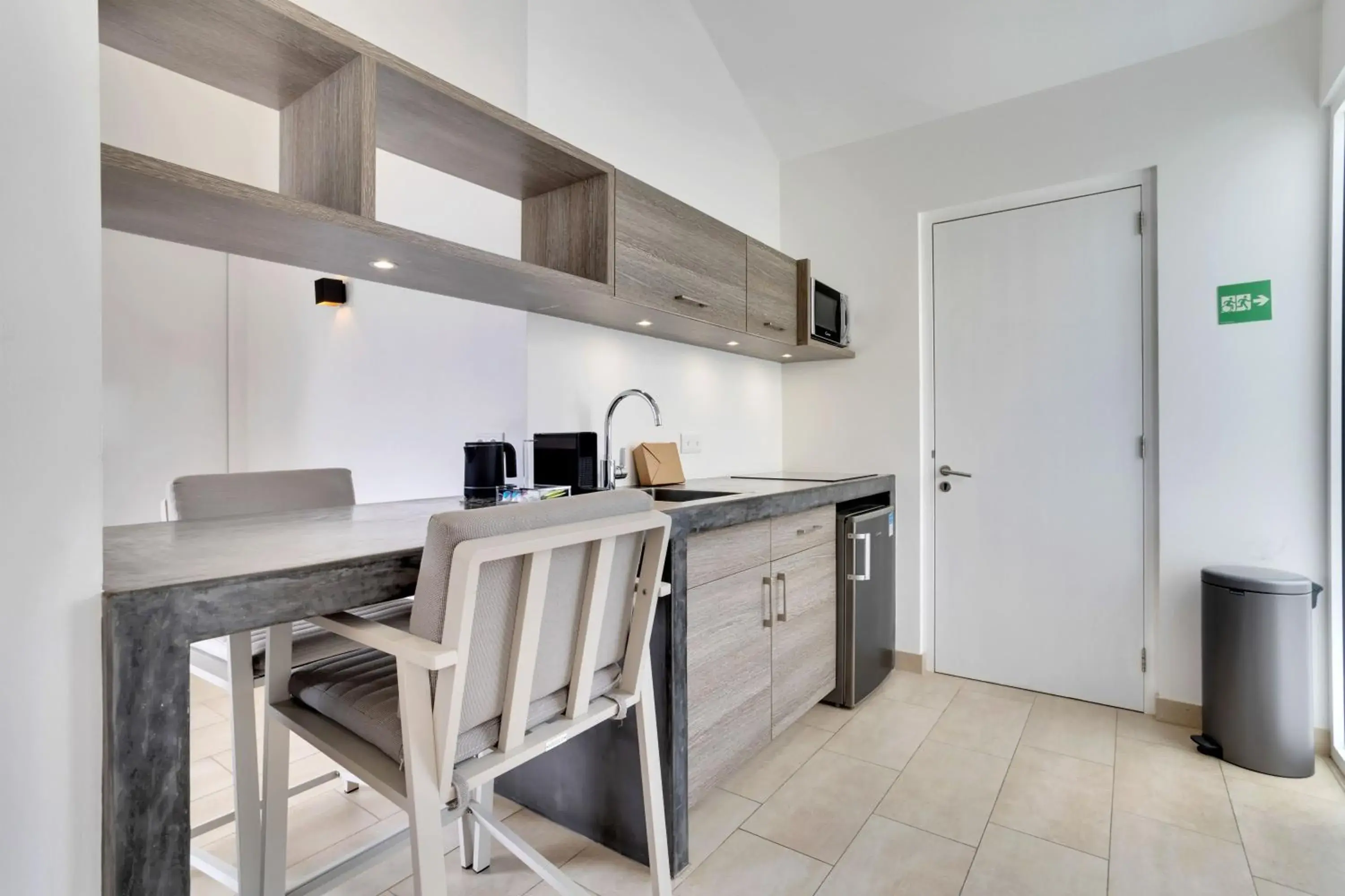 One-Bedroom Apartment with One King Bed - Ocean View in Delfins Beach Resort Bonaire, Tapestry Collection by Hilton One-Bedroom Apartment with One King Bed - Ocean View in Delfins Beach Resort Bonaire, Tapestry Collection by Hilton