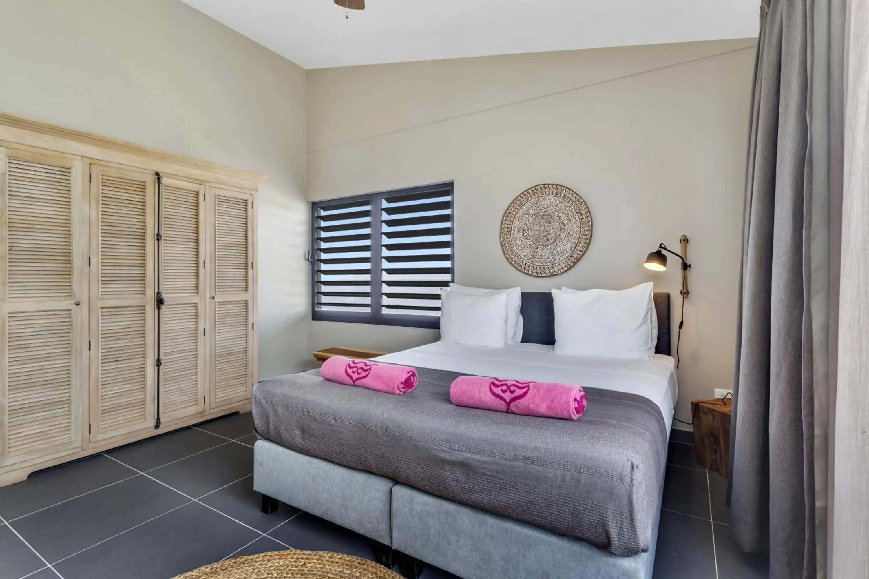 Penthouse in Delfins Beach Resort Bonaire, Tapestry Collection by Hilton Penthouse in Delfins Beach Resort Bonaire, Tapestry Collection by Hilton