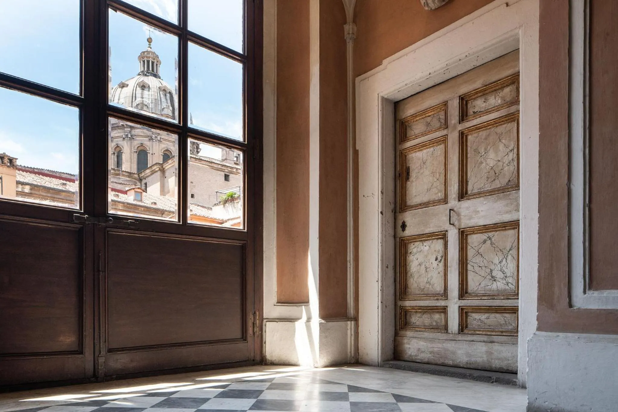 Decorative detail in Hotel dei Barbieri